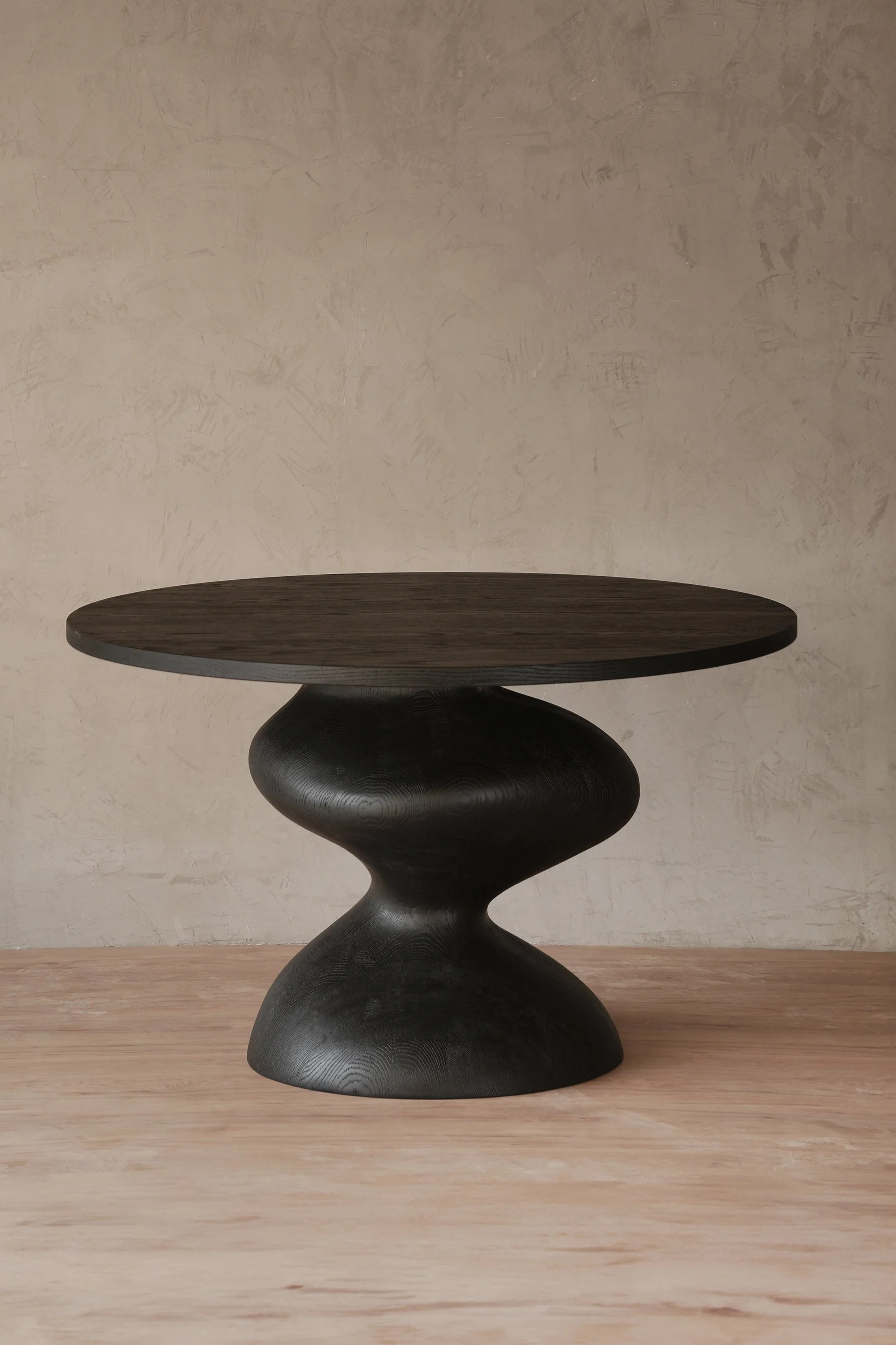 Socle Dining Tables No23
