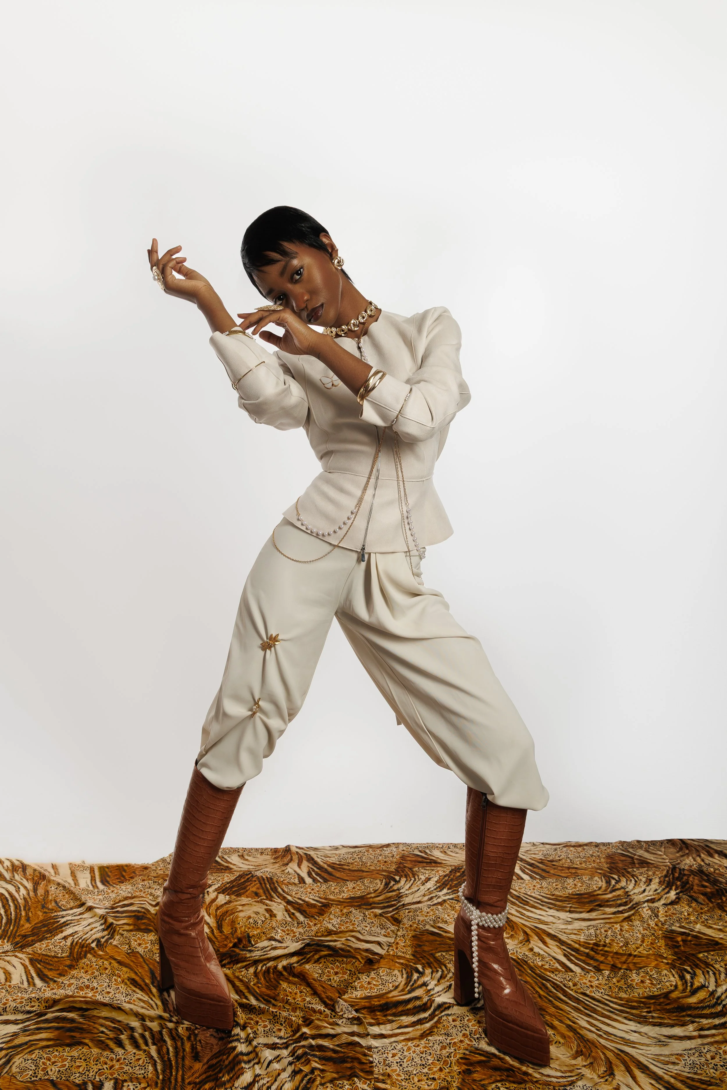 Group Posing Class – 1 Hour (Advanced)