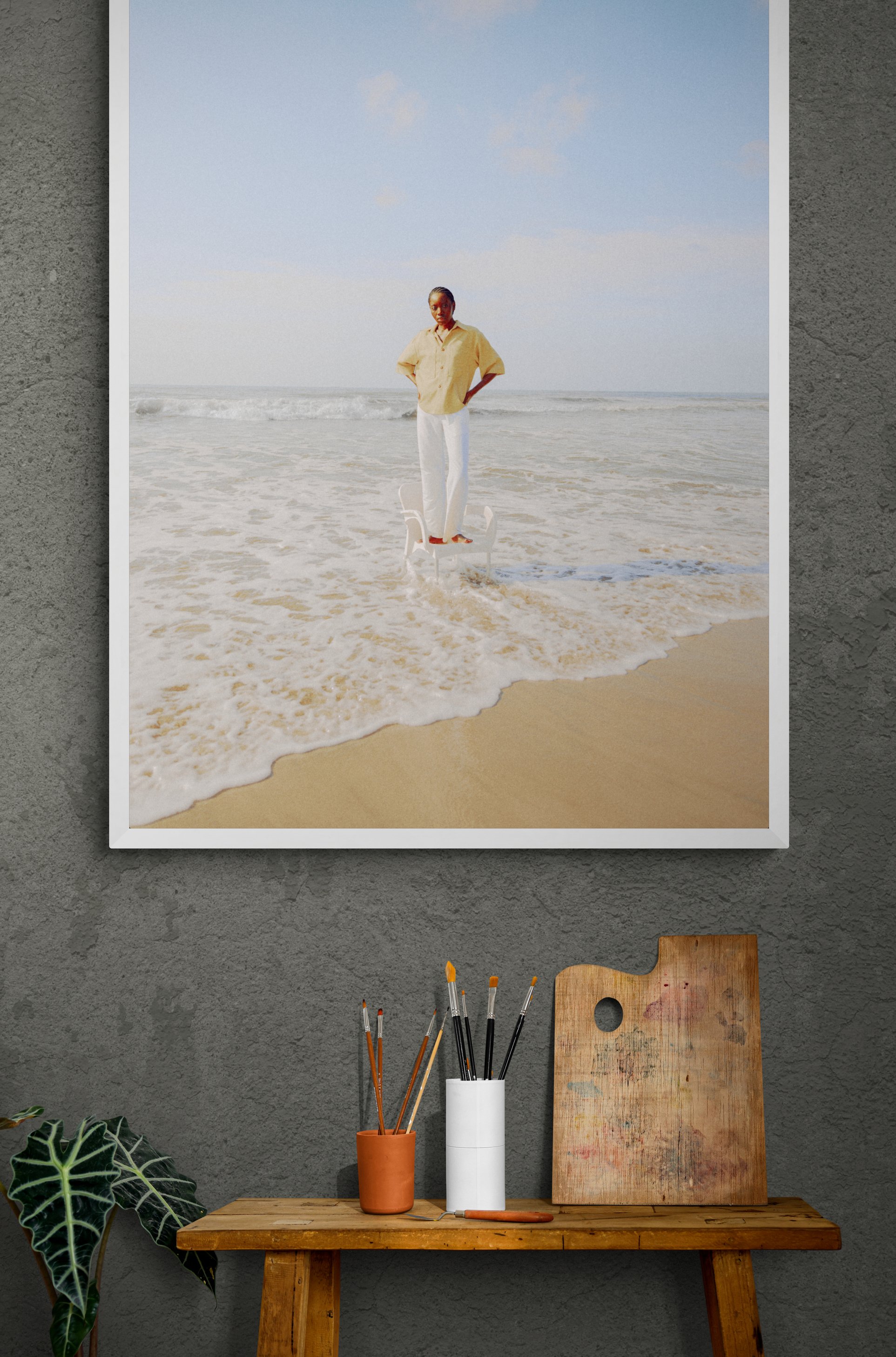 artists-side-table-with-brushes-and-palette-2.jpg