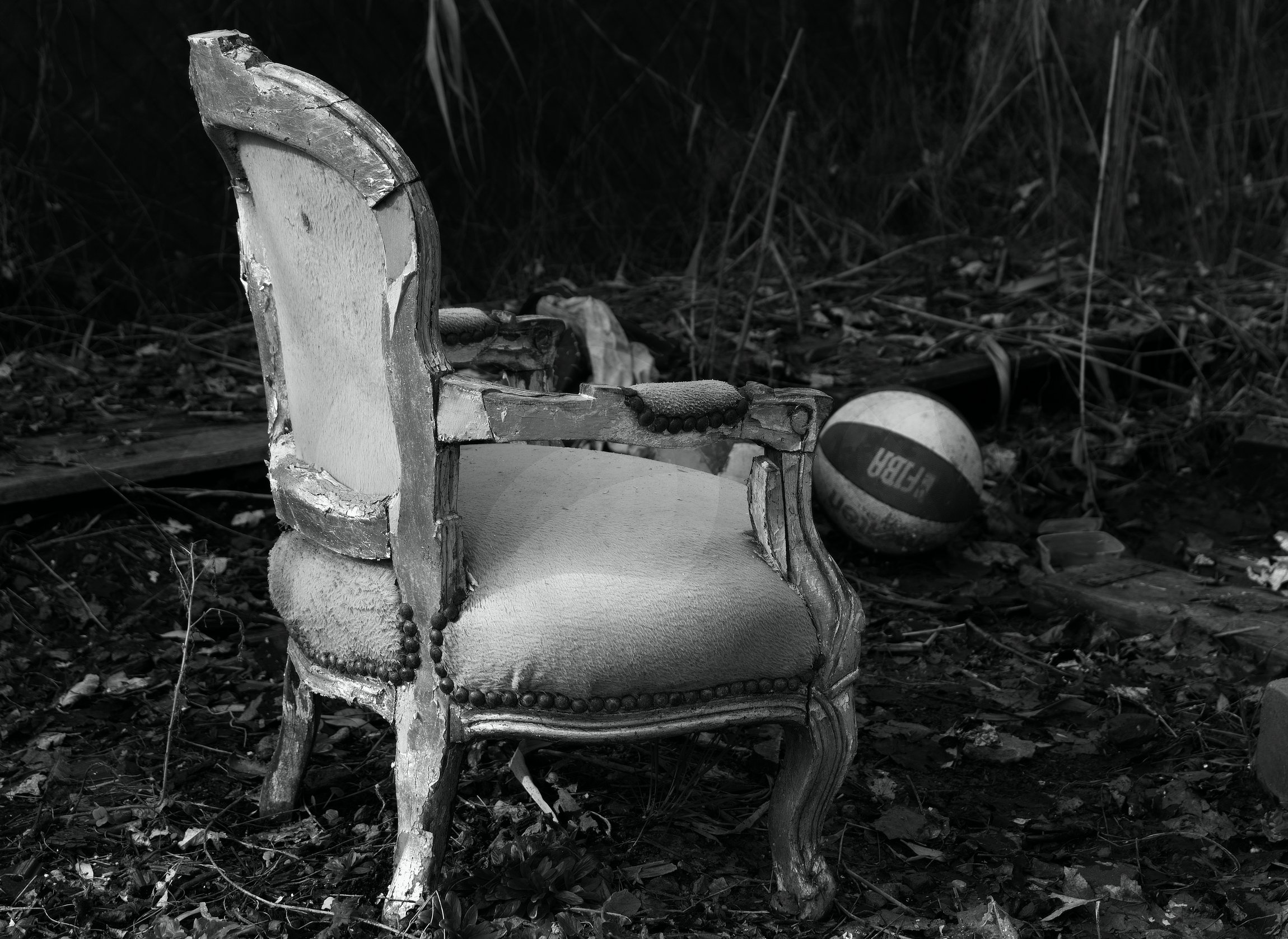 chair.jpg