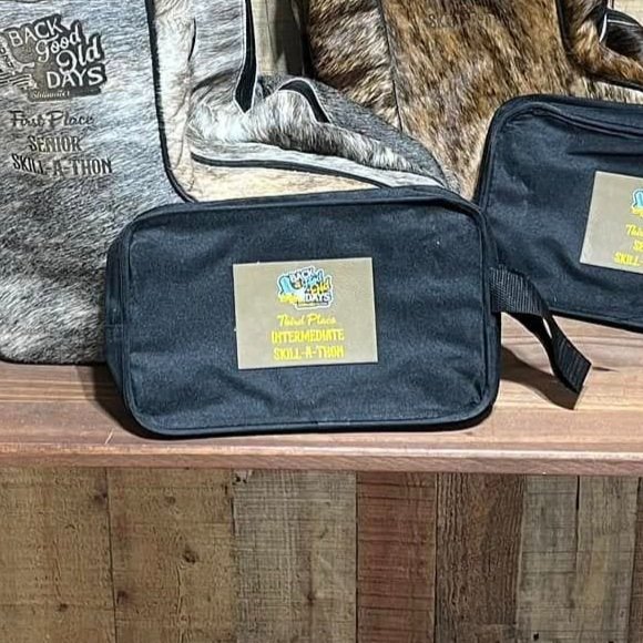 Canvas Toiletry: $20
*Cowhide or Leather Patch