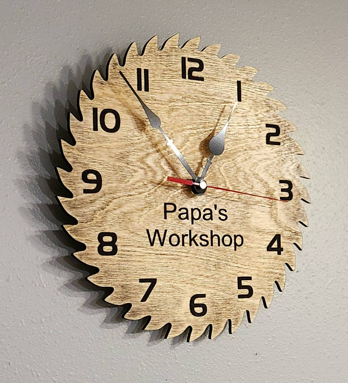 Saw blade Laser Engraved Rustic Clock, Fully customizable text, Gift for Dad, Gift for Him, Workshop, Shed, Garage.