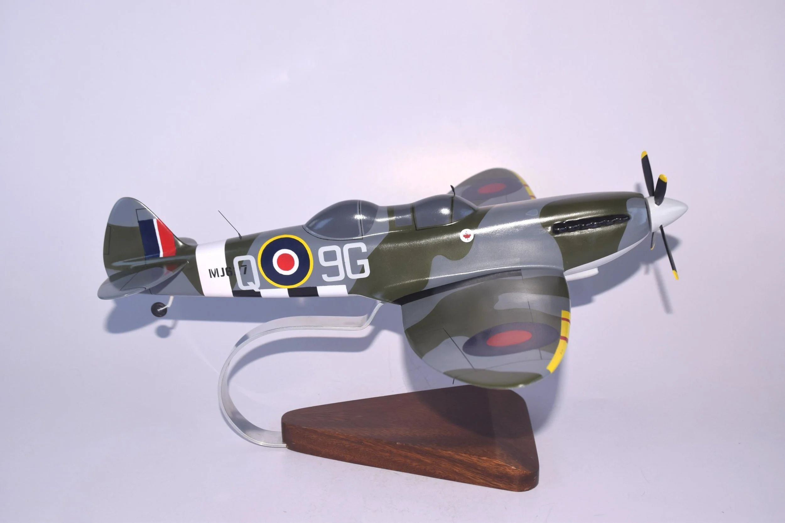 Spitfire Mk9 - Model - we flew this a few years back!!