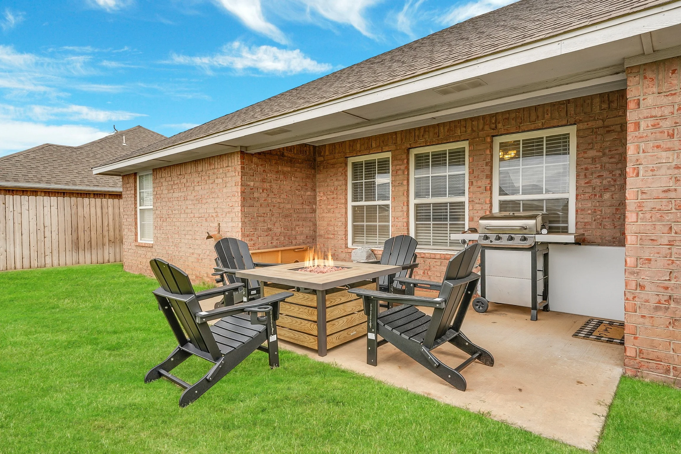 White Tail yard 1.JPG