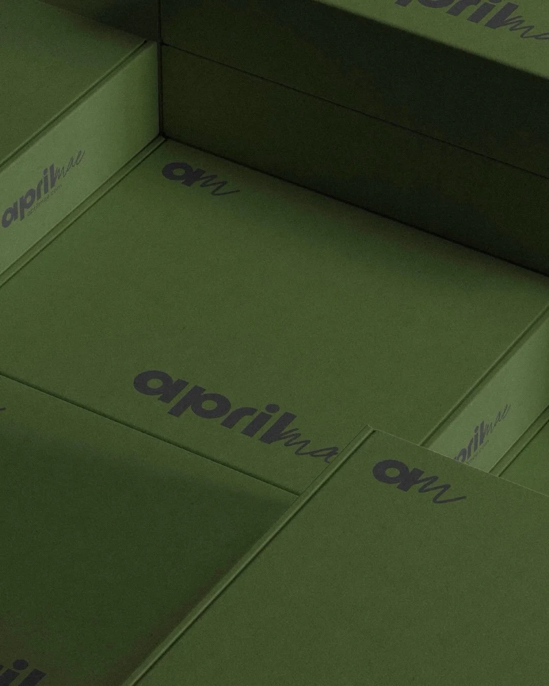 Moves with you, disappears on you
-
April Mae is underwear that feels like nothing, in the best way. Soft, lightweight, and made to move with you. No lines, no fuss, just effortless everyday comfort.
*brief by @designerbriefs &amp; @glowhubcreative #