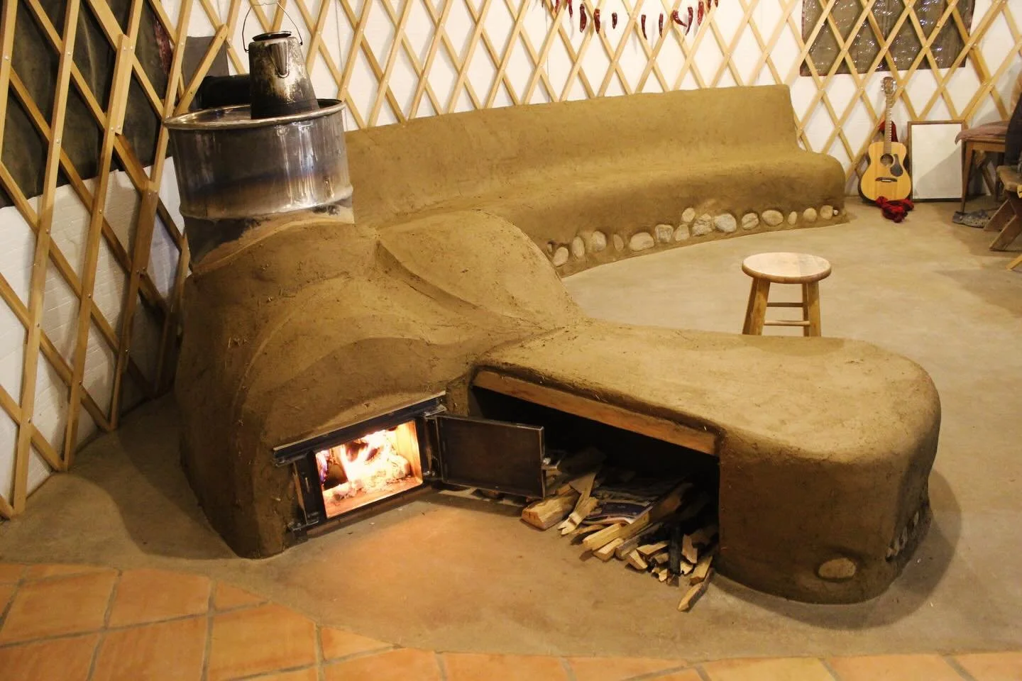 Rocket Stove workshop coming up! We still have a few spots left for the upcoming Rocket Stove Workshop, and a couple more weeks to receive the early bird discount. 
This 3 day workshop is March 27th, 28th and 29th, Taught by Kirk (Donkey) Mobert @sun