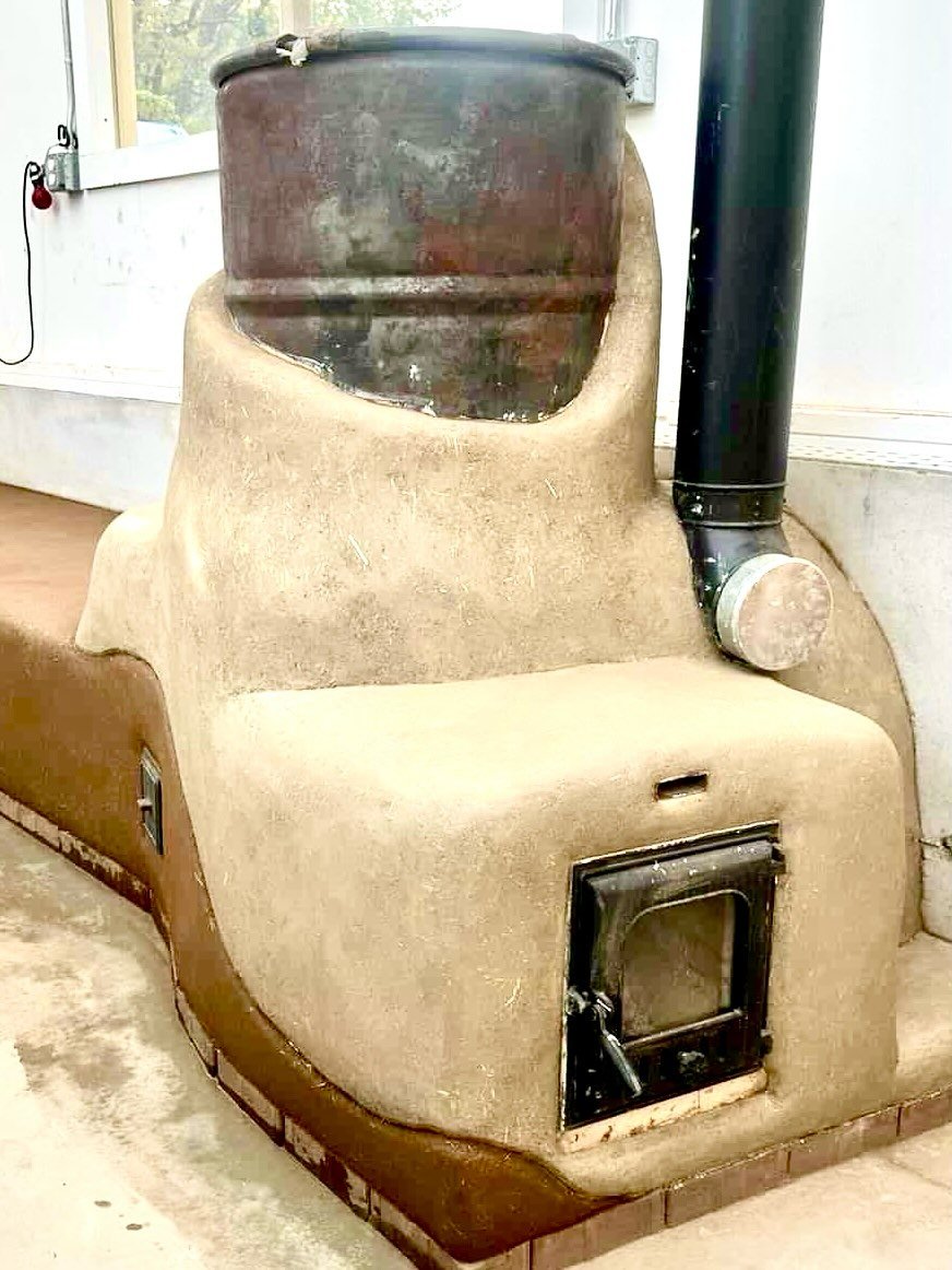 We added another Rocket Stove Workshop to the calendar! Our March workshop was so much fun, we are very much looking forward to dong it again, and adding a few more element....
Dates are June 5th, 6th, 7th
Location is in Potter Valley, CA
Early bird 