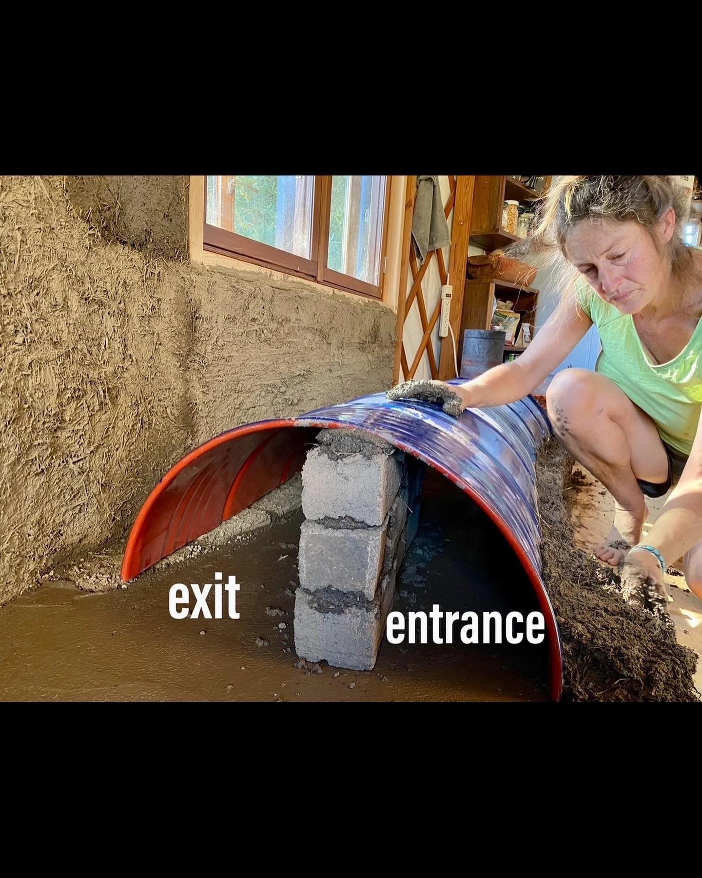 This image shows the path of the flue gasses inside the bench.  