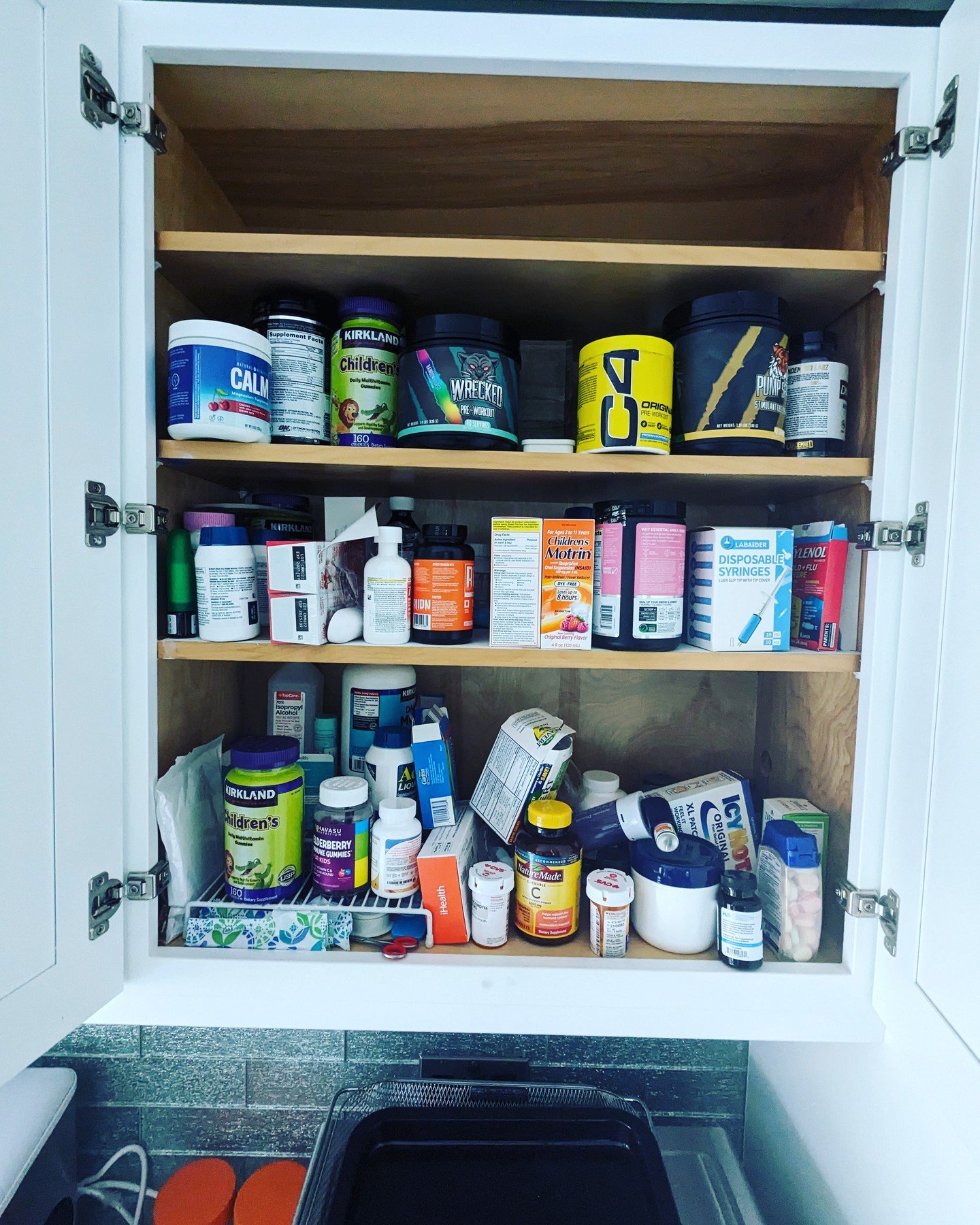 What a difference a few tiered racks and lazy susans can make! Kitchen before and after part one! 

#lightenupandrea #kitchen #kitchenbeforeandafter #professionalorganizer #lazysusan #spicerack #medicineorganization