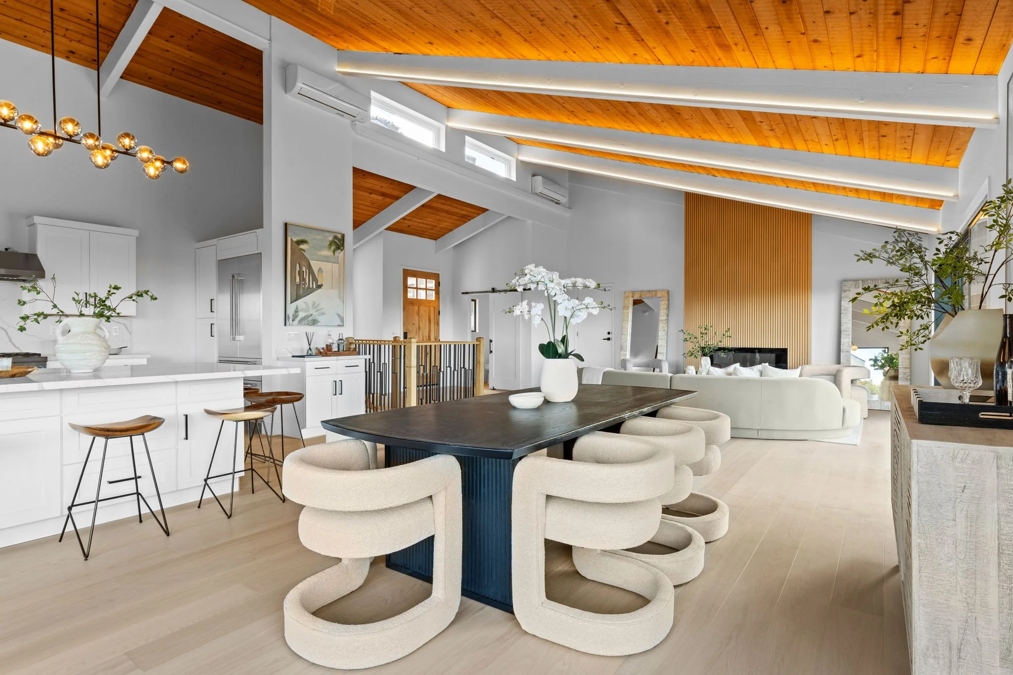 18-web-or-mls-So Gold Photo-19.jpg