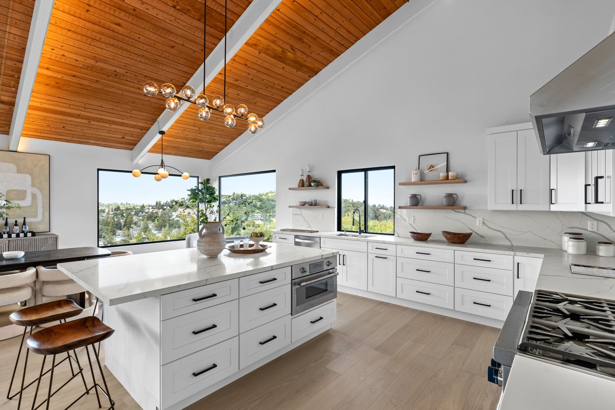 23-web-or-mls-So Gold Photo-24.jpg