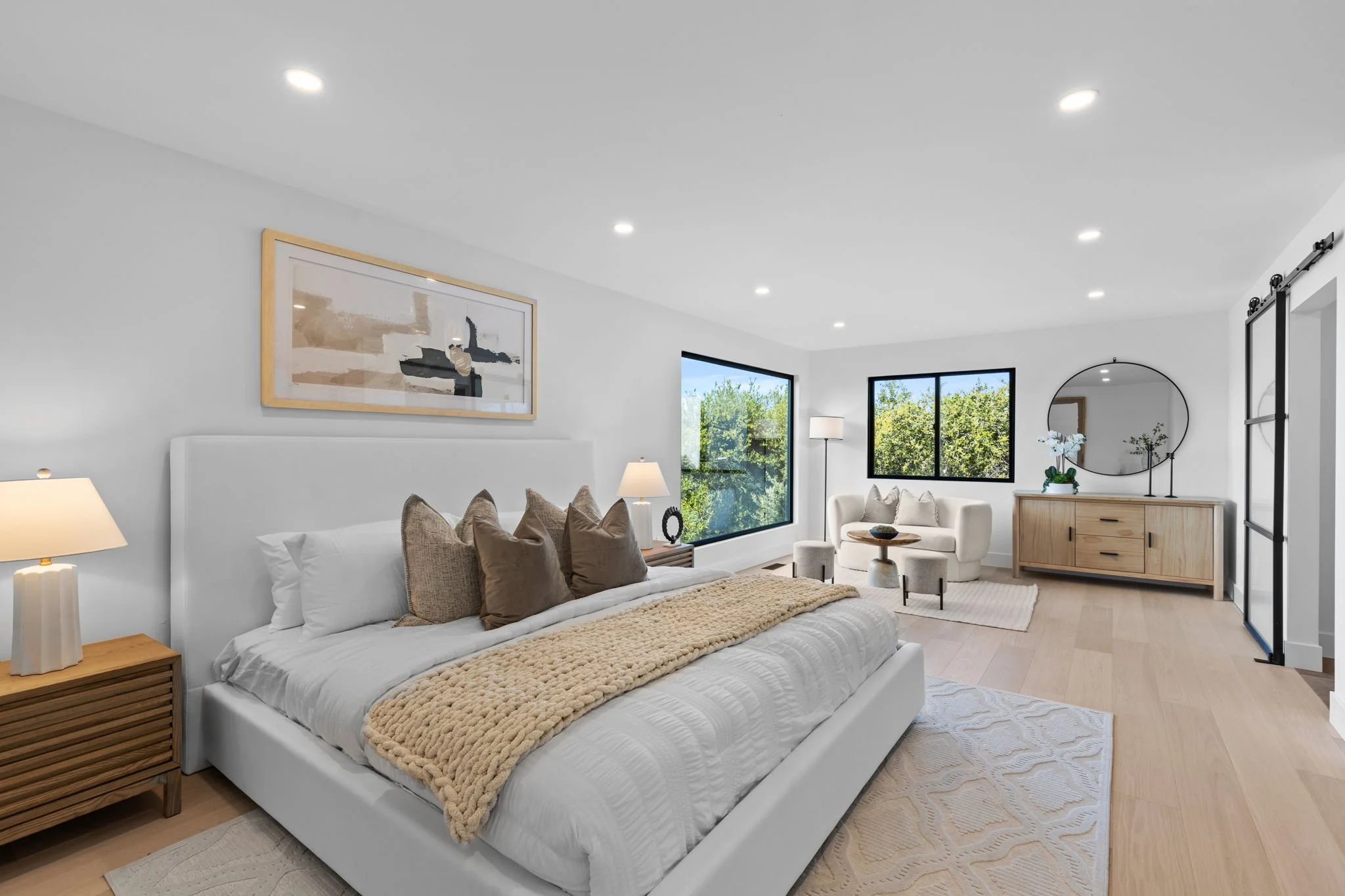 29-web-or-mls-So Gold Photo-30.jpg