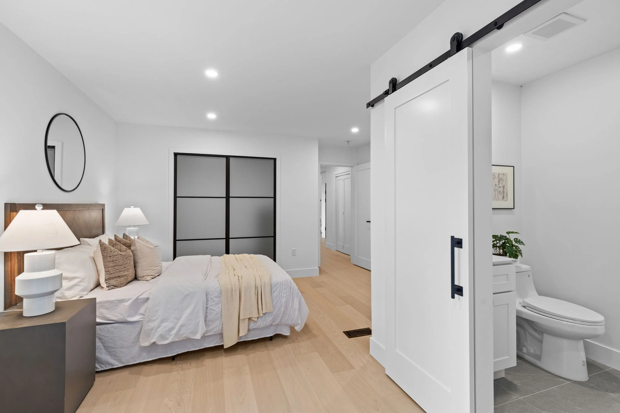 51-web-or-mls-So Gold Photo-52.jpg