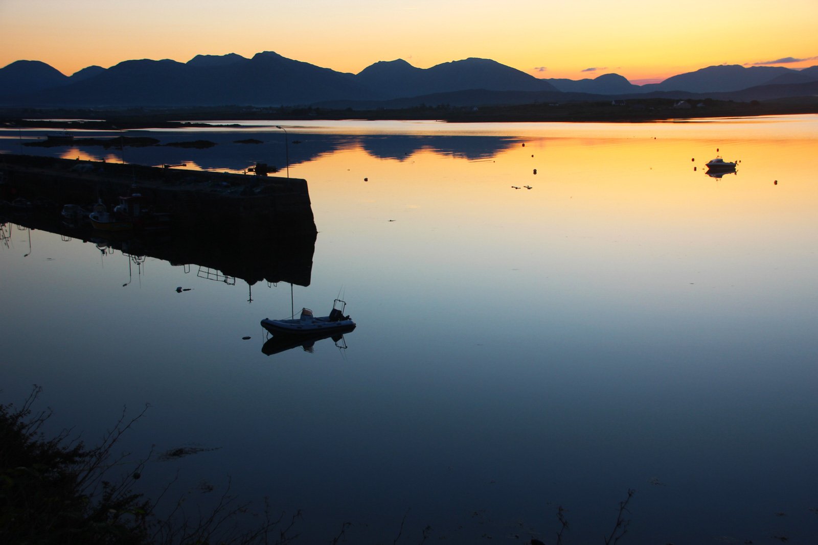 6 Day West Adventure Tour of Ireland - Hikes, Wildlife, History - Sunrise over the 12 Bens - Roundstone - Connemara - Co Galway