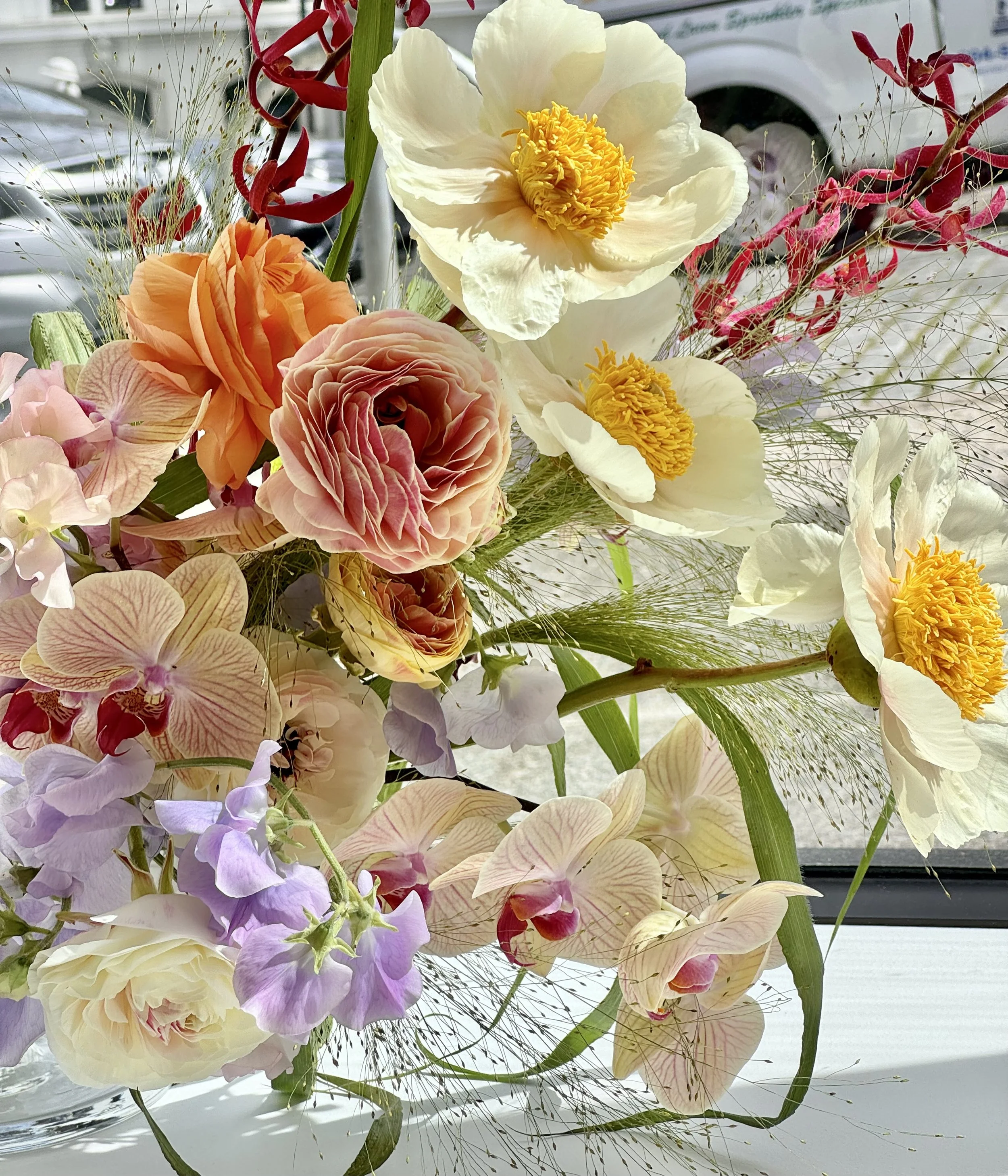 Downtown Florist Flower Delivery, Vancouver BC — Kado Flower Studios