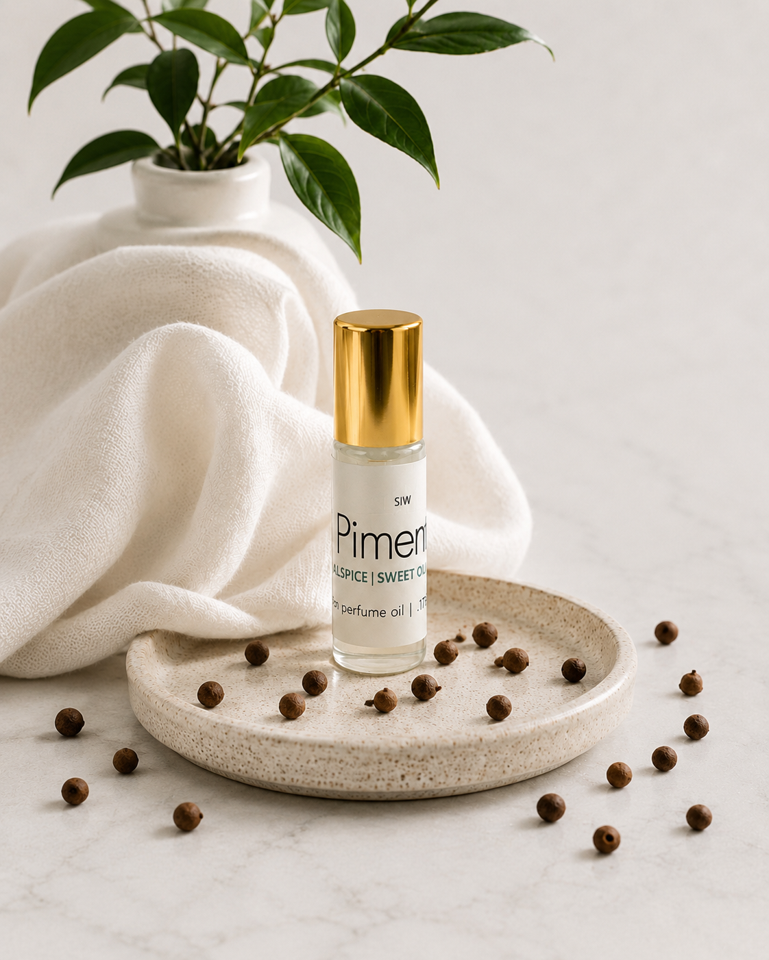 Roll-on perfume that smells like the sweet spice of the West Indies.