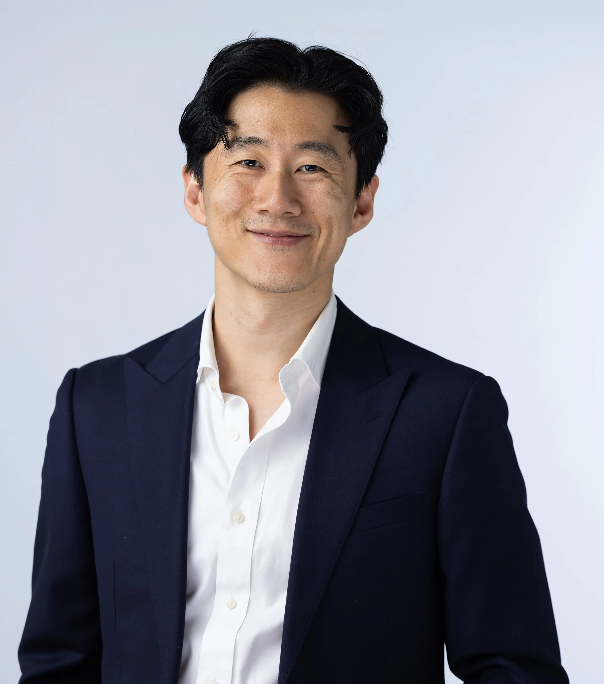 Mitsui-headshot-200-park.jpg