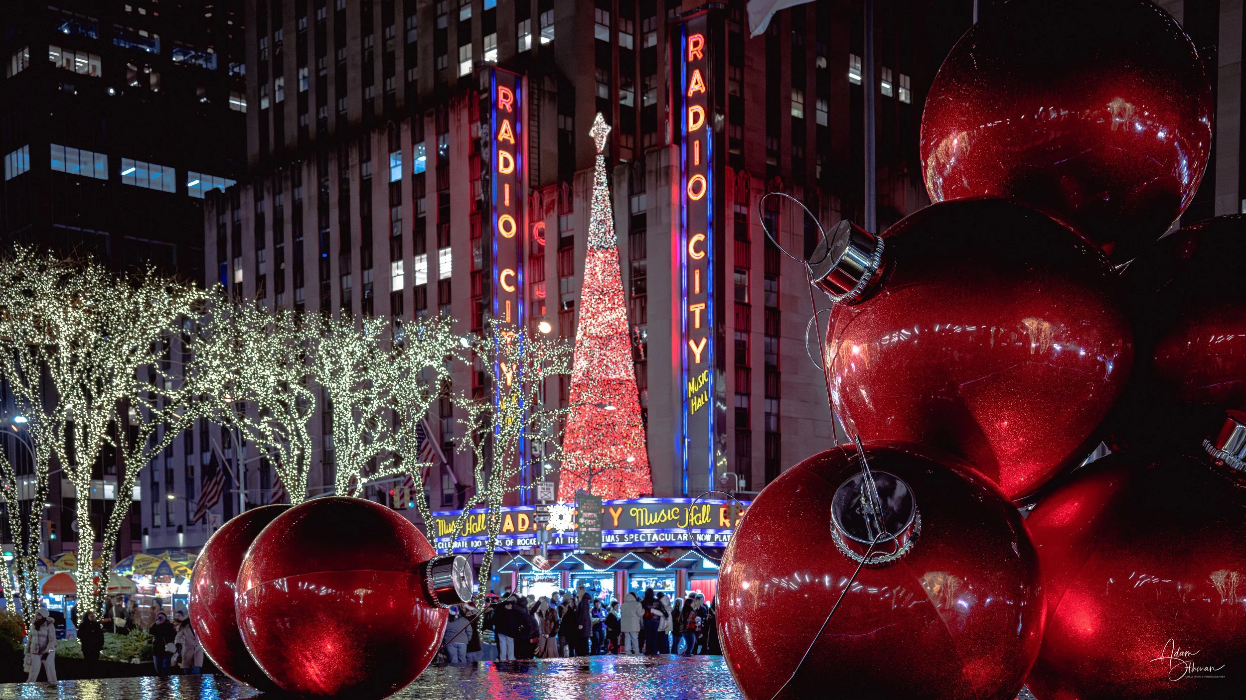 Christmas Under Manhattan Lights