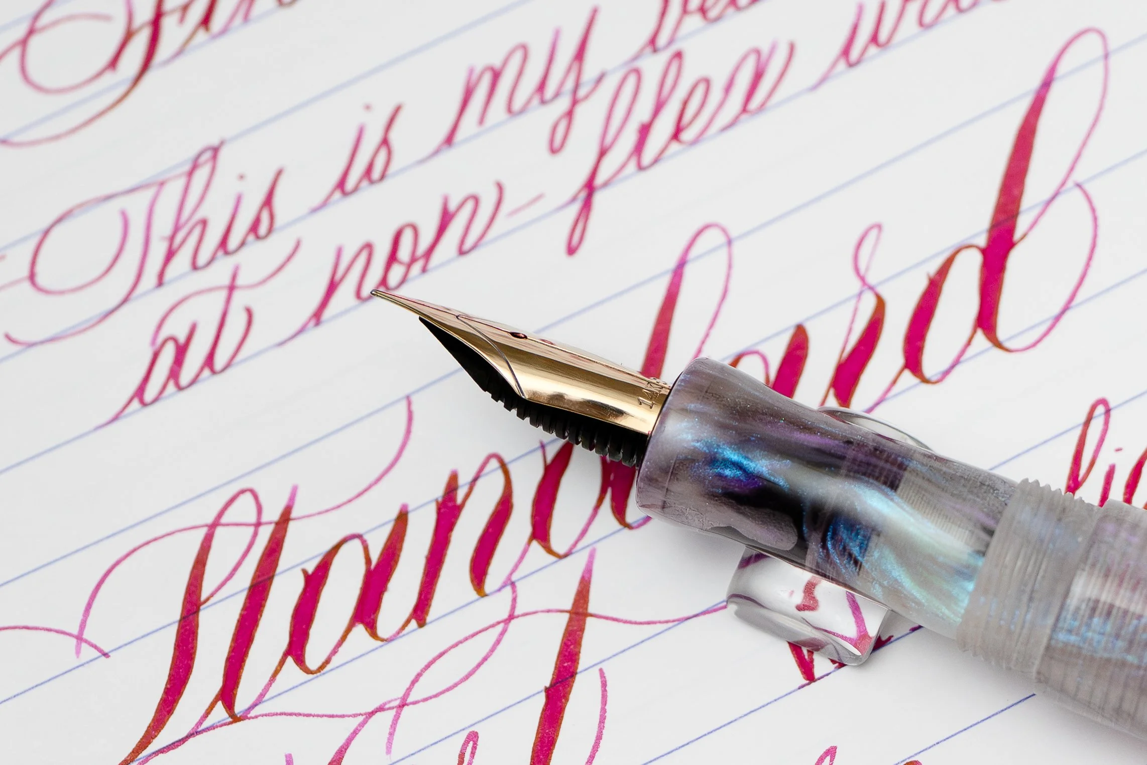 Stylosuite 14k gold fine italic flex nib fountain pen,  Maverick Pens fountain pen, best flex nib fountain pen, flexible nib fountain pen review, iroshizuku tsutsuji