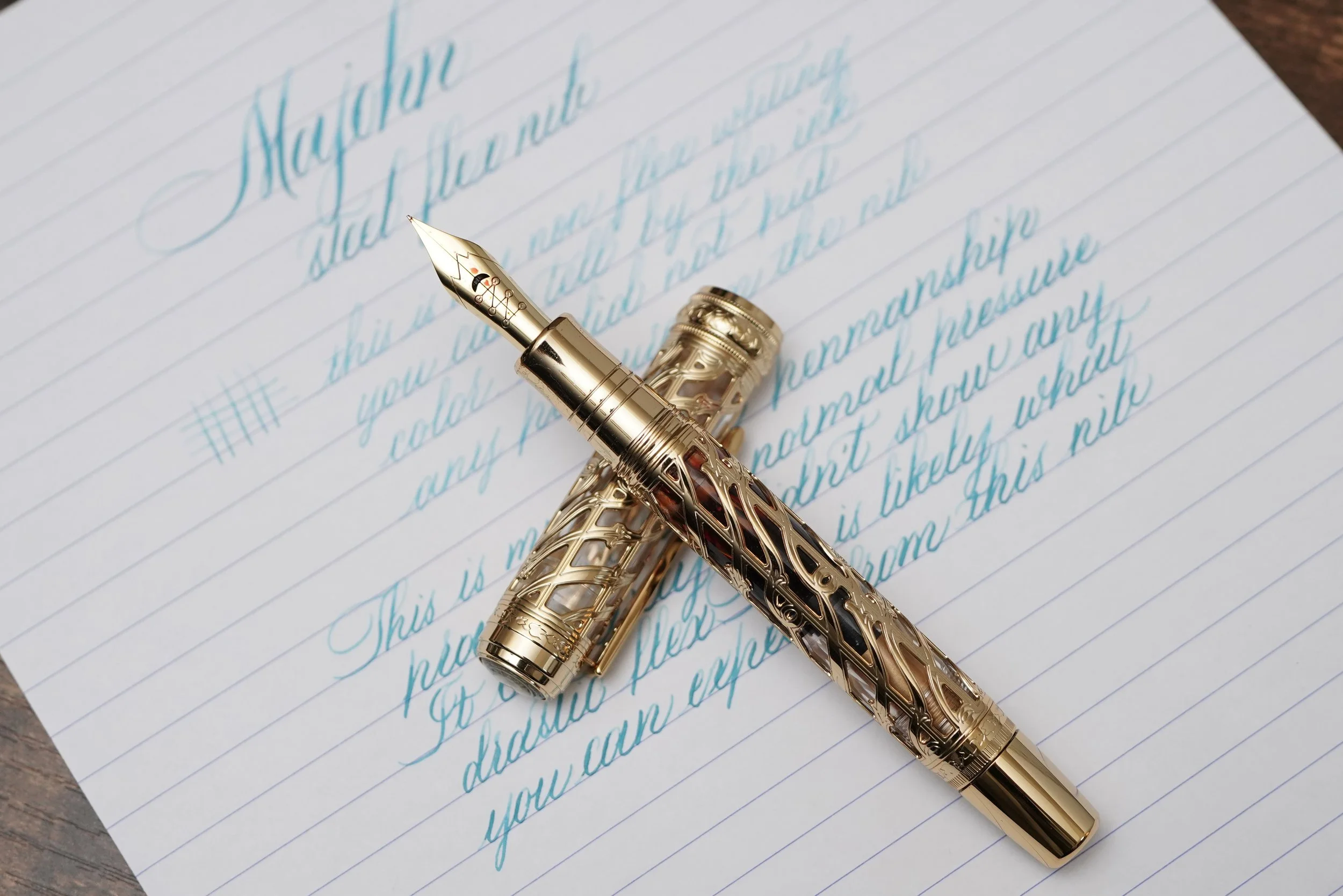 Majohn Moonman steel flex nib review | Best beginner flex nib | most affordable beginner flex nib | Hongdian A6 Piston Filling Fountain Pen