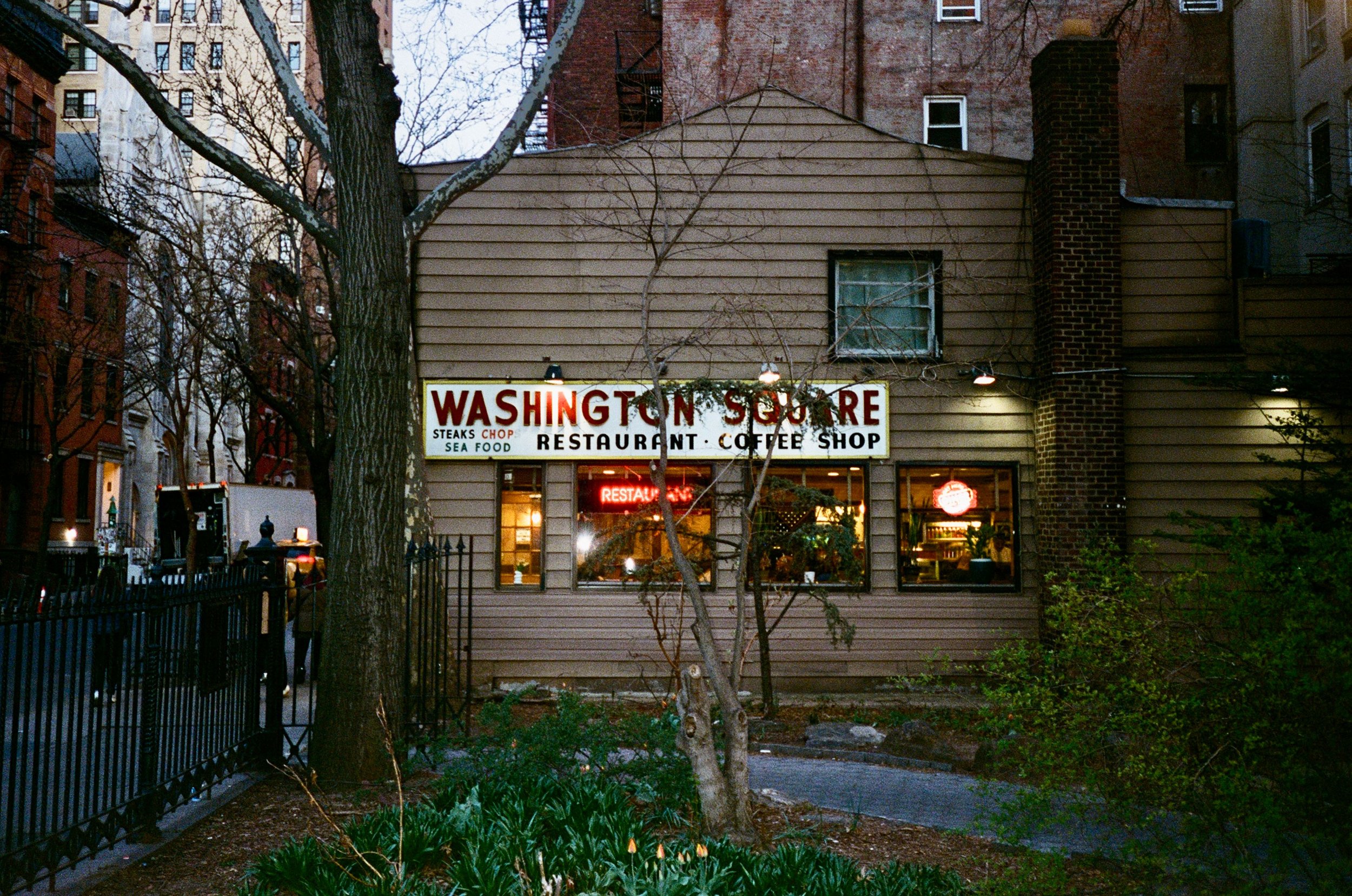 TSH-0426-03.jpg