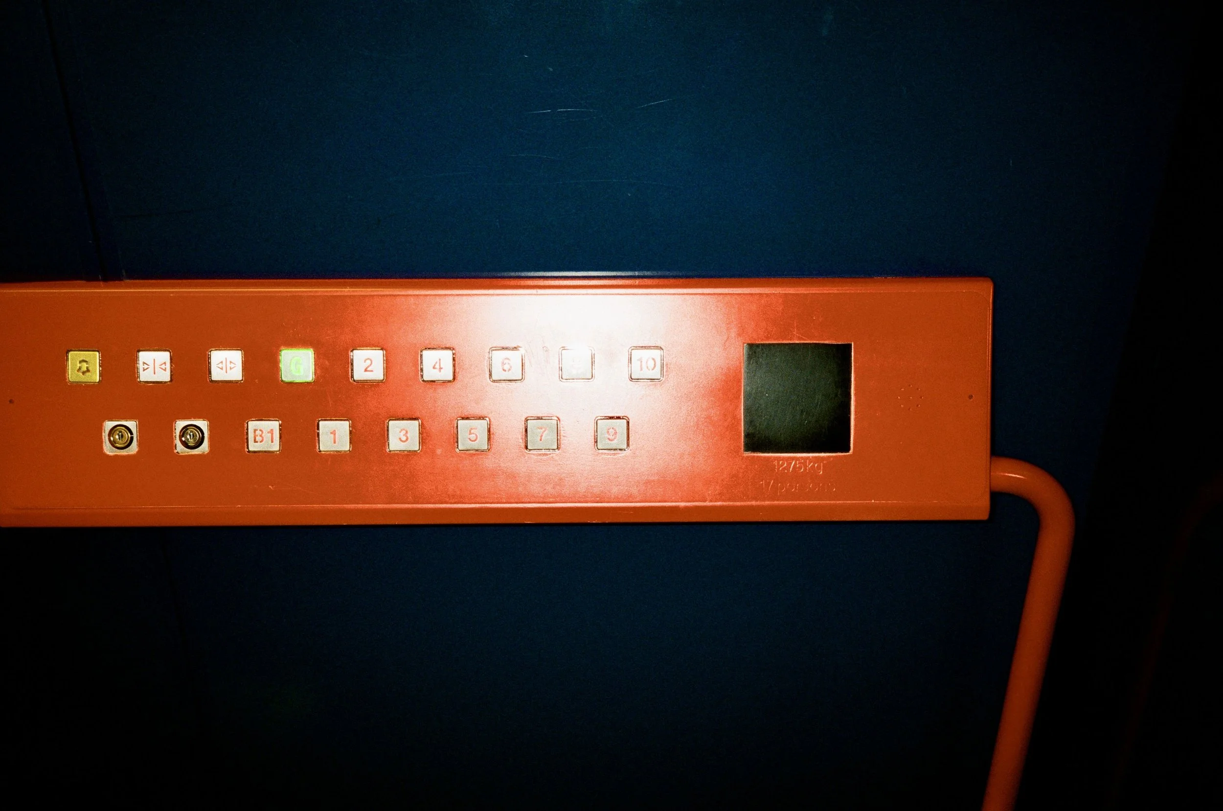 TSH-0926-02.jpg