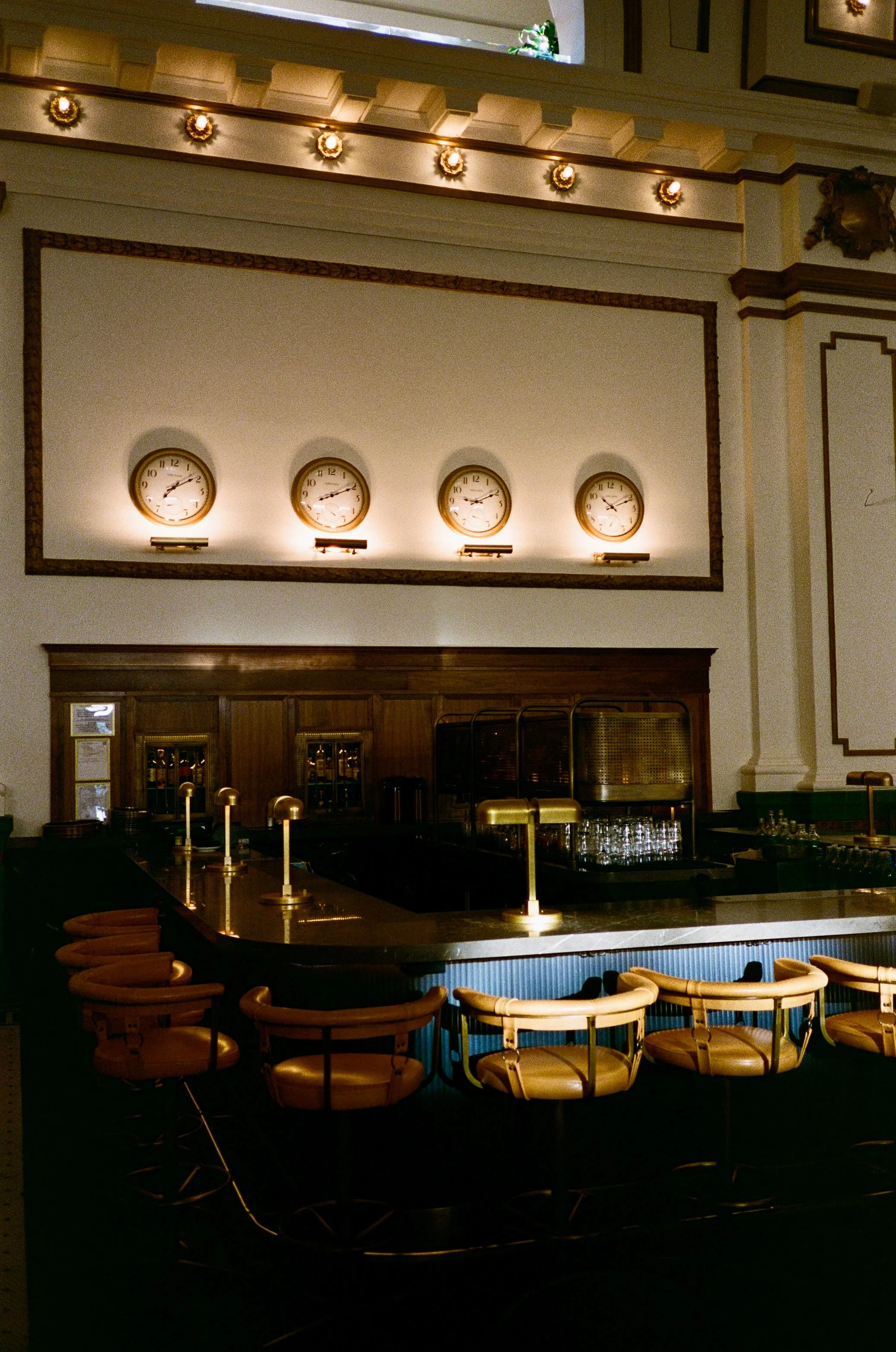 TSH-0426-27.jpg