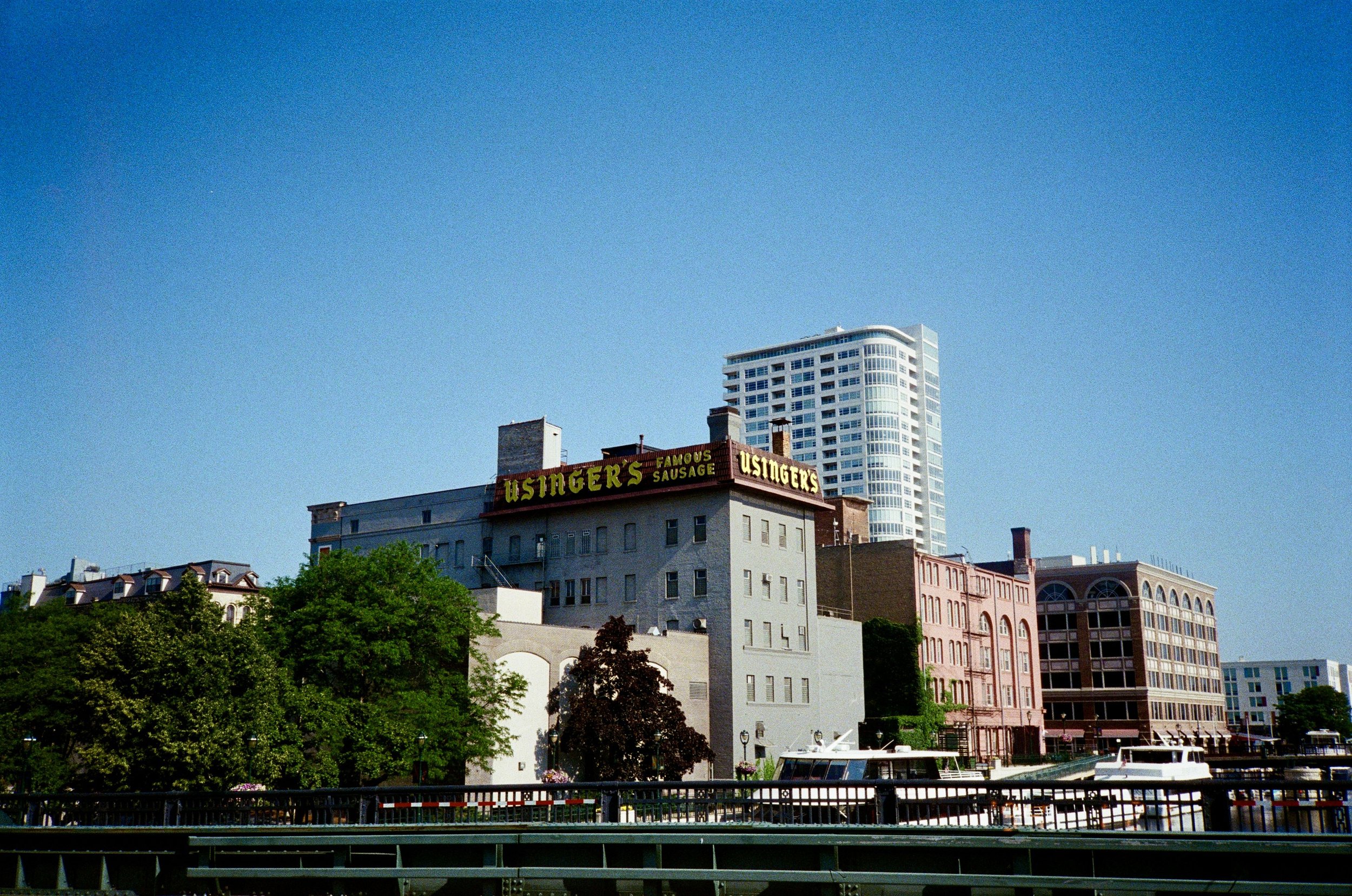 TSH-0726-13.jpg