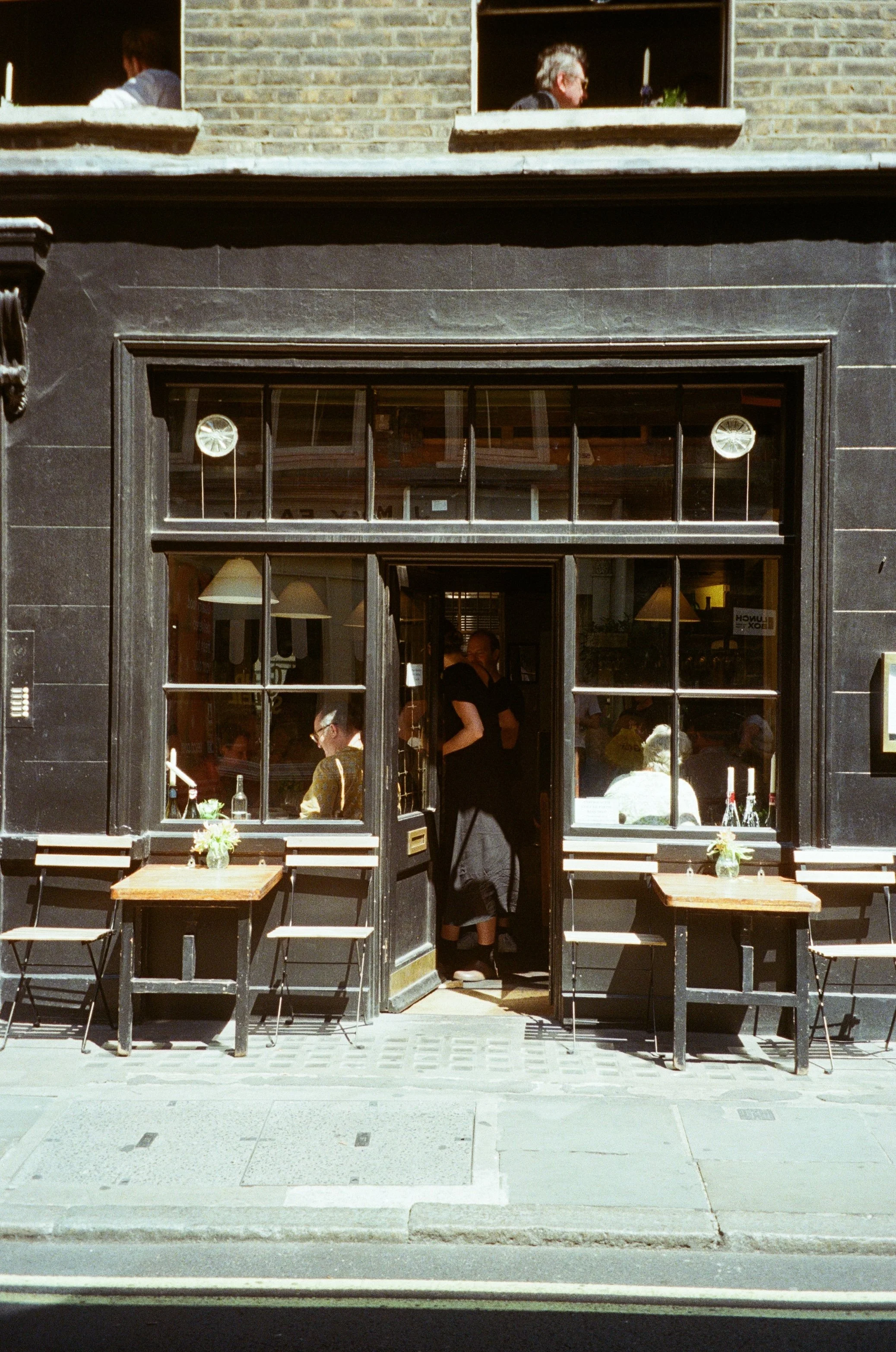 london14.jpg
