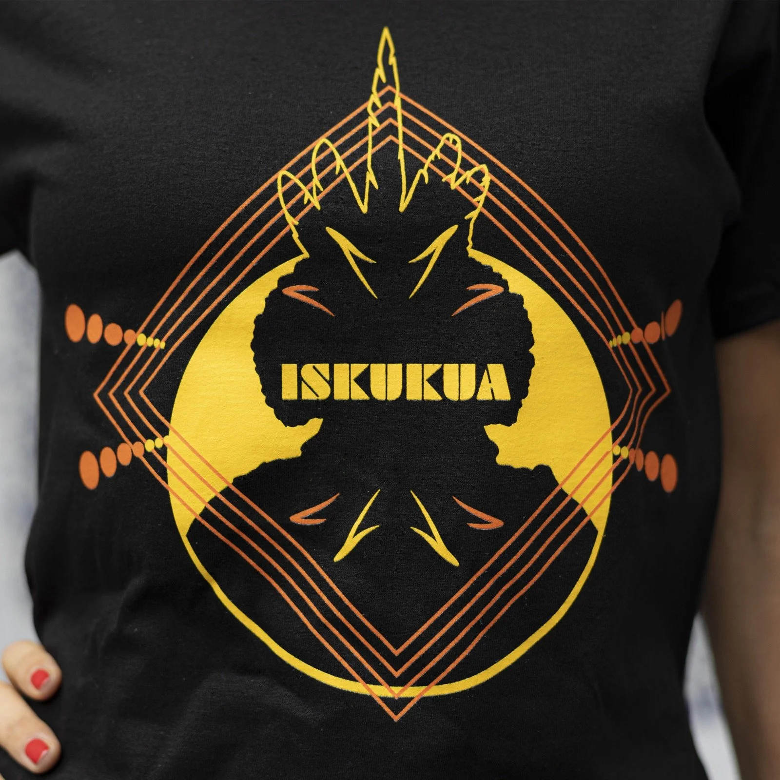 ISKUKUA: Concert Tee