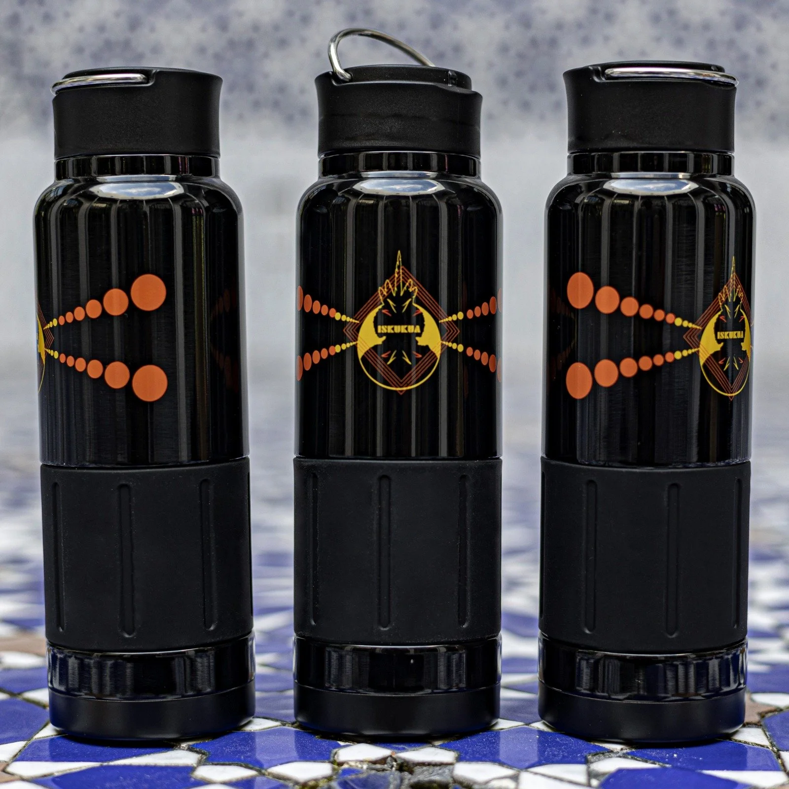 ISKUKUA: Water Bottle