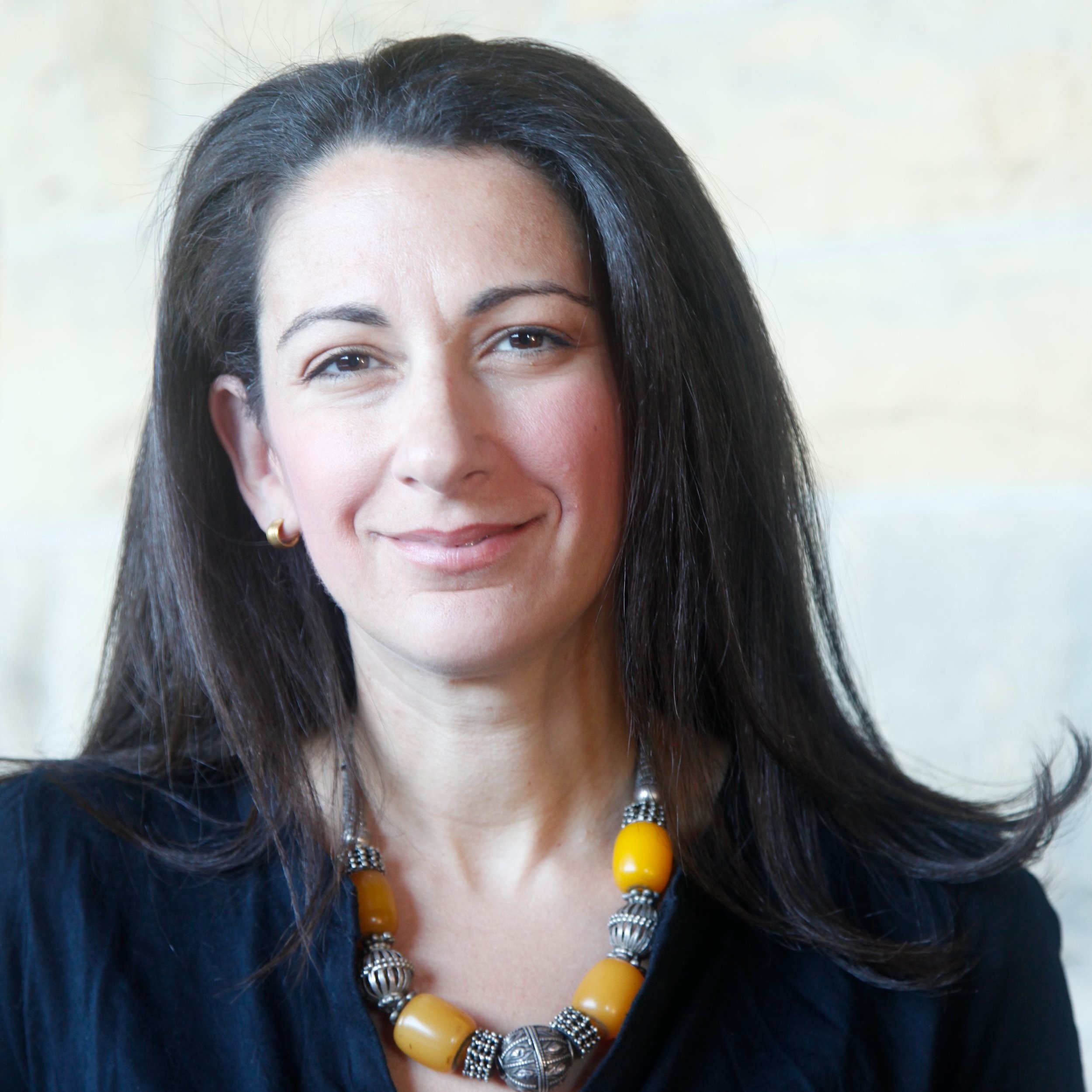 S1E37 - Janine Zacharia - Realpolitik, Media Control and Democracy’s Decline