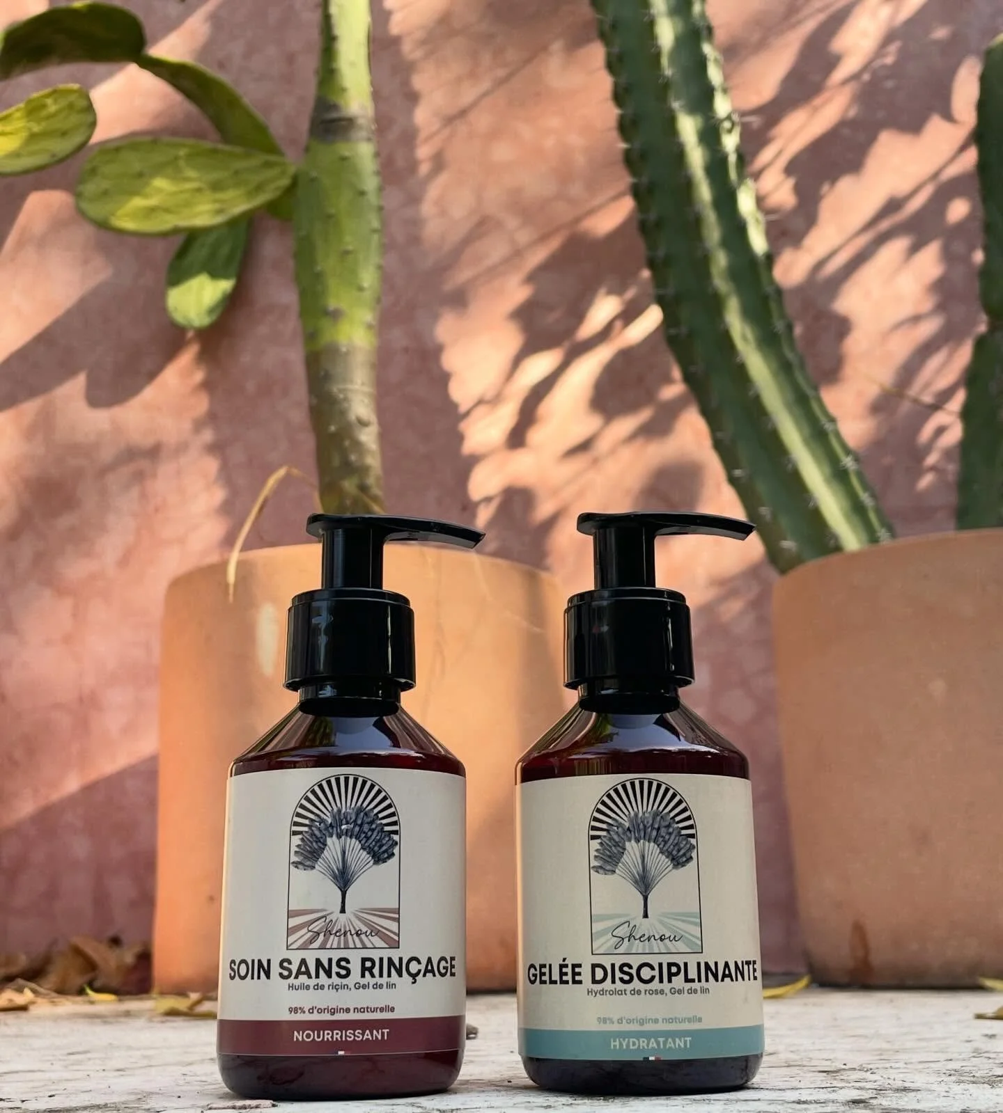 Voici notre combo &laquo;&nbsp;coiffant magique&nbsp;&raquo; associant &agrave; la fois notre gamme HYDRATANTE &amp; NOURRISSANTE 
&bull;Notre Gel&eacute;e disciplinante sublimera tous les types de cheveux sans les graisser avec une hydratation optim