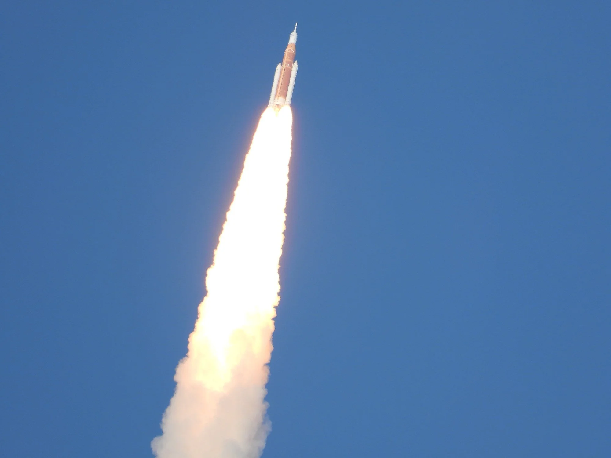 DSCN0677 · Artemis II lifts off, Florida, 1 April 2026