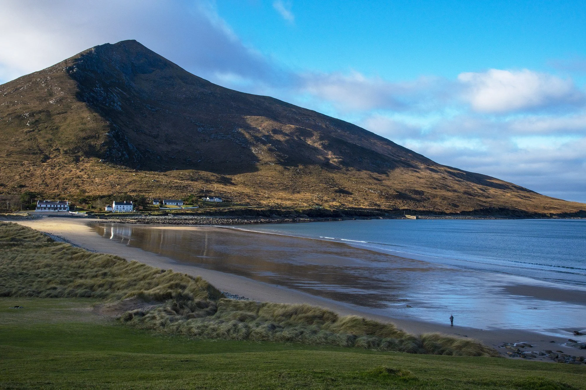 MMD_5677 · Slievemore over Dugort strand, Achill, Co. Mayo