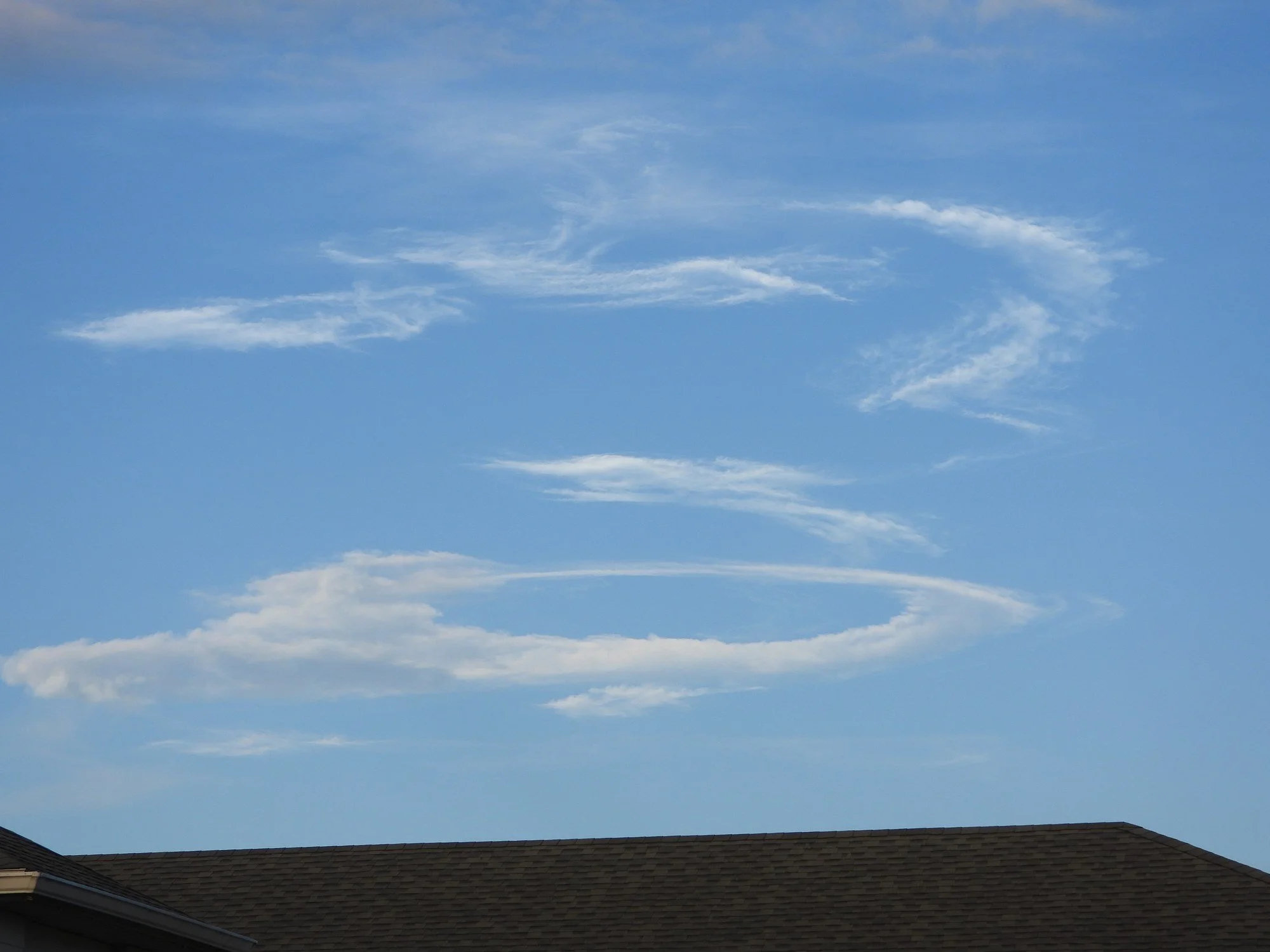 DSCN0688 · Artemis II exhaust clouds over Florida, 2026