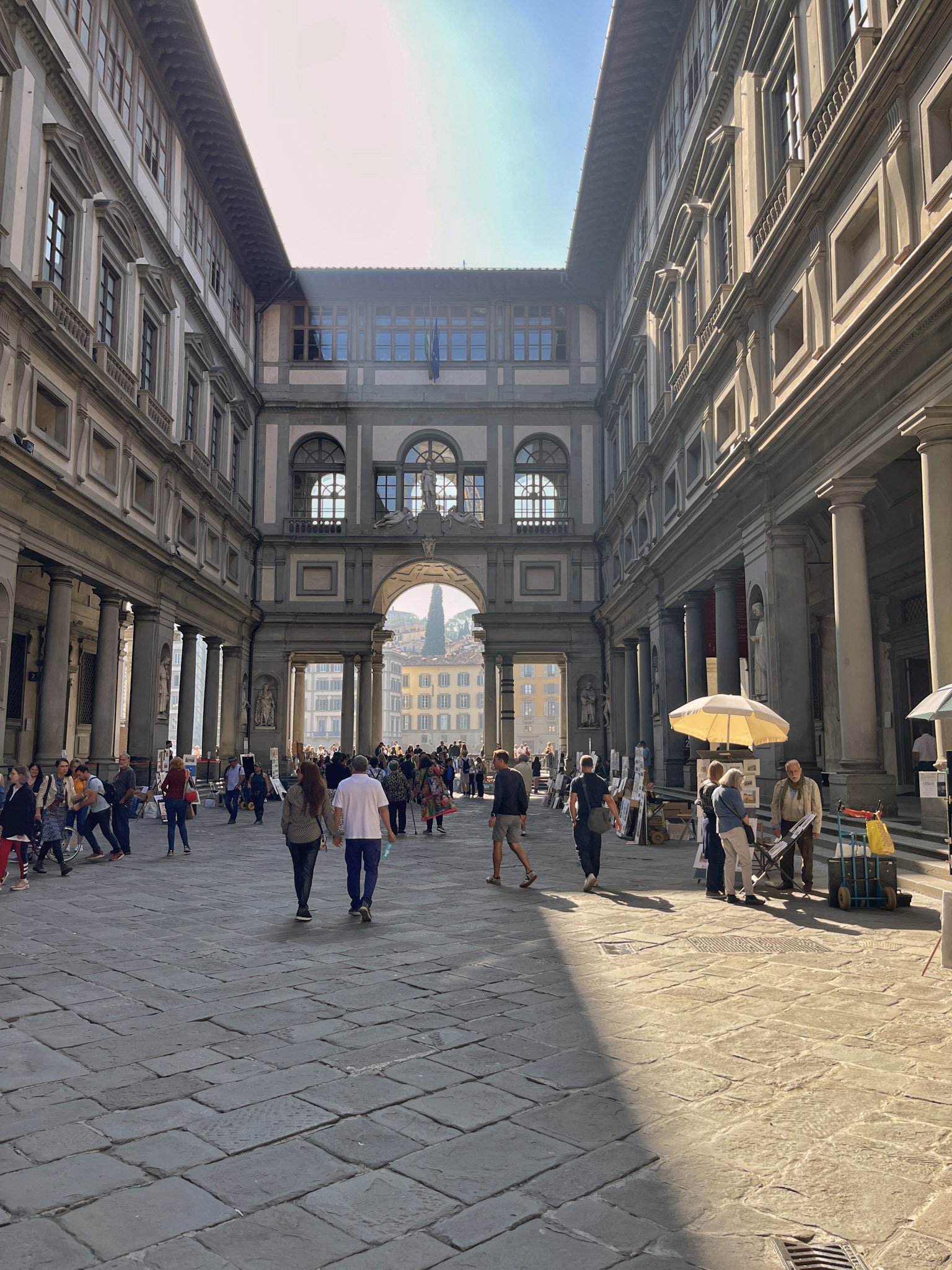 uffizi gallery exterior .jpg