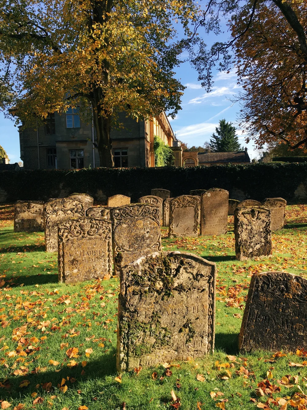 lower slaughter cemetery.JPG