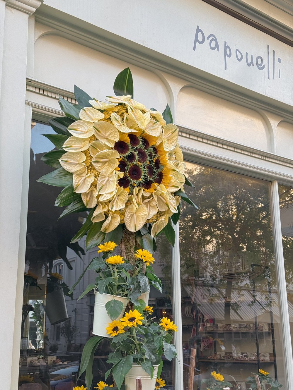 chelsea in bloom5.JPG