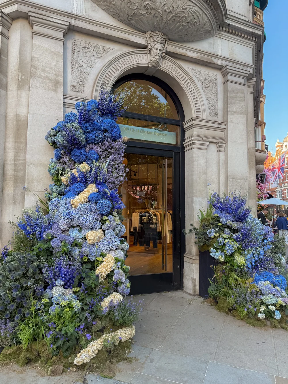 chelsea in bloom6.JPG