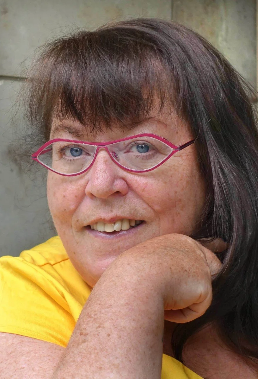 Misleór in Conversation: Contentious Spaces  Rosaleen McDonagh in conversation with Maureen Kennelly