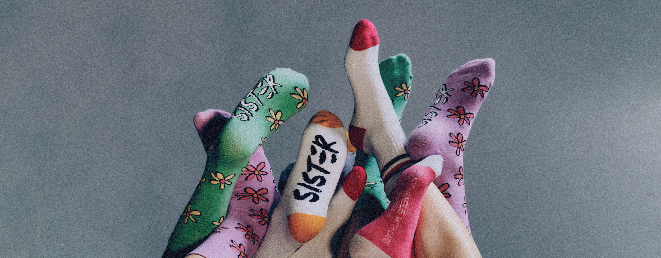 sister-store slideshow-DSK-02.png