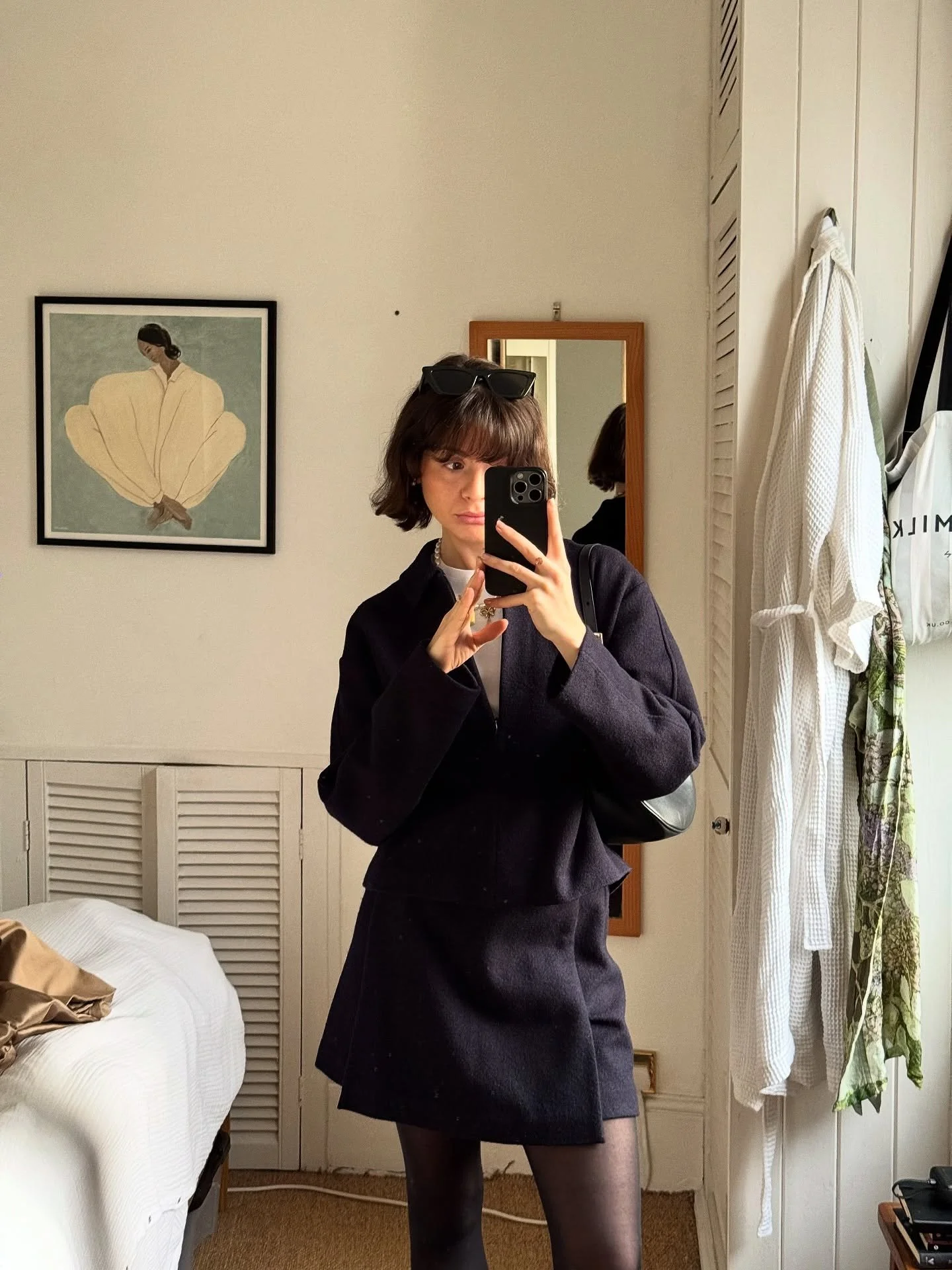 Life recently except it&rsquo;s mainly just pictures of me with a fringe 
1. 🫶🫶🫶
2. The most delicious honey cake 
3. 💇&zwj;♀️
4. @burnt_restaurant latest winter menu dishes 
5. The best pancakes in London @burnt_restaurant 
6. London exploring 
