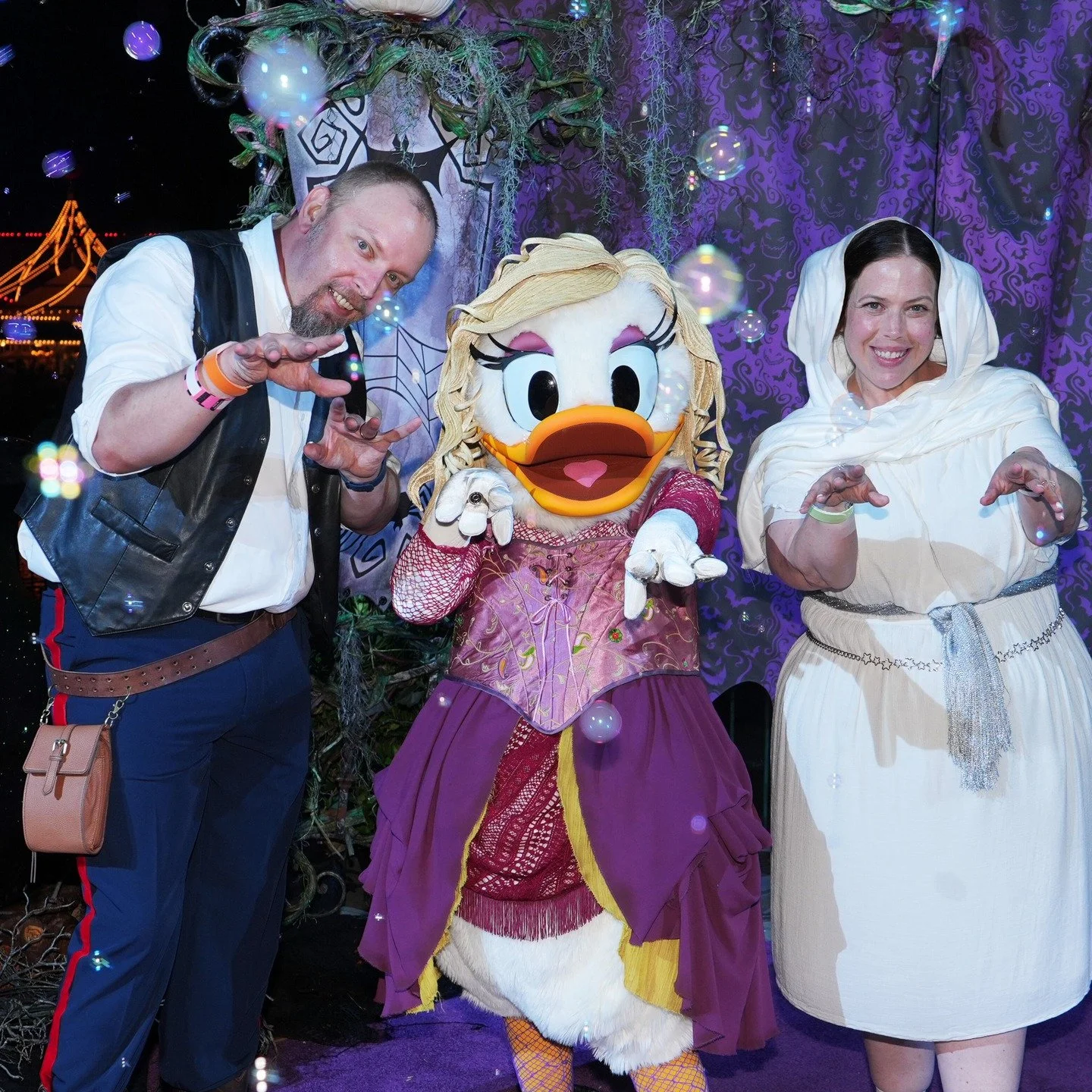 We went to #oogieboogiebash and let our viewers pick our #halloweencostume! 

Is Oogie Boogie Bash worth it? People hype up going to this exclusive after hours event at #Disneyland like its the biggest event of the year. The Oogie Boogie Bash sells o