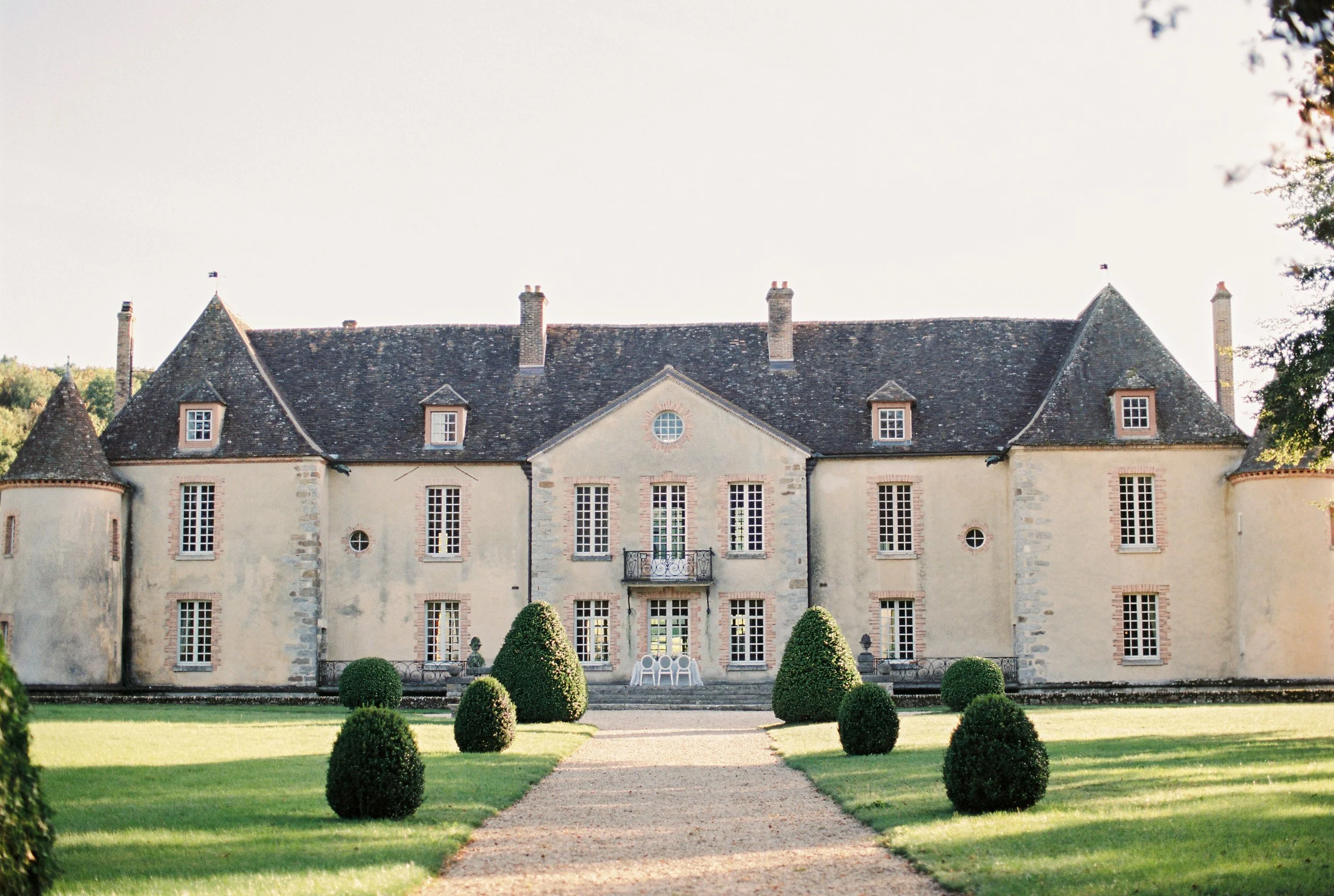 chateau wedding