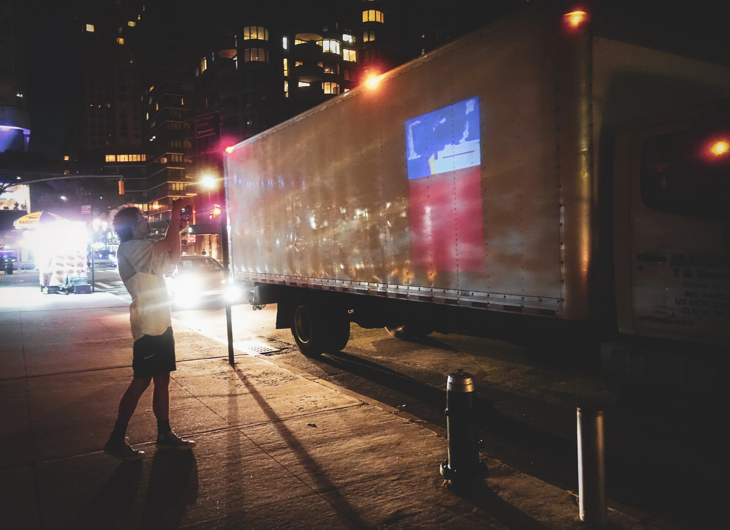 Projecting Art Across the Globe Simultaneously with DAM ZINE