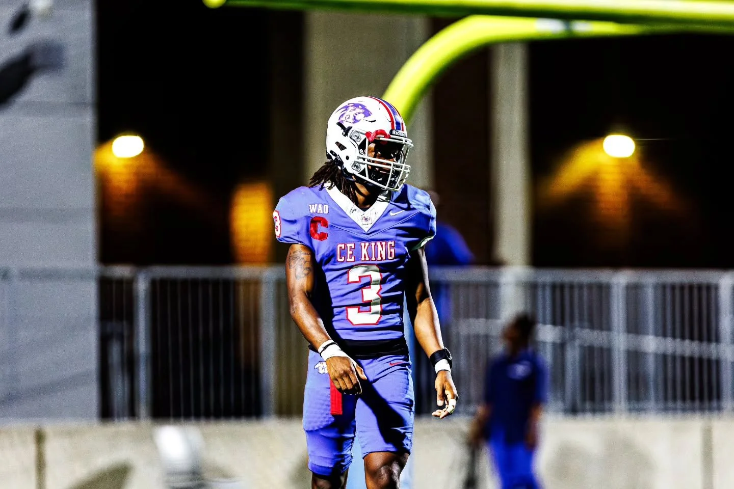 C.E. King vs Shadow Creek Rd 2, UIL Texas High School Playoff Football 

King wins 51-6 in another dominate performance both on offense and defense.