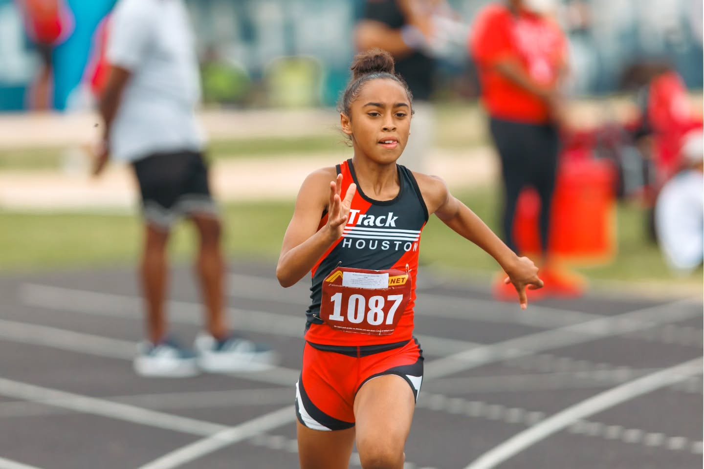 @trackhouston at the Afterburners Track Meet

#trackhouston #trackandfield #trackseasonishere