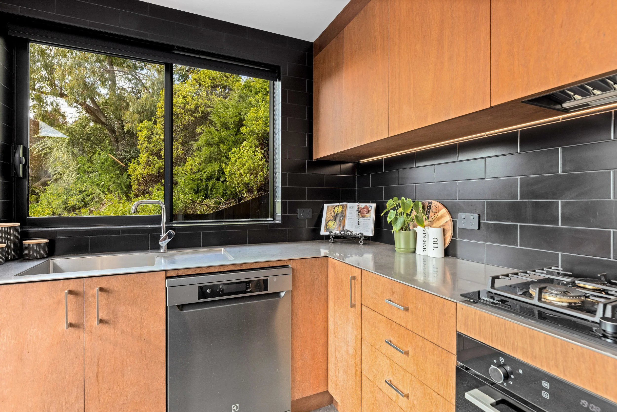 367 Port Hills Road24.jpeg