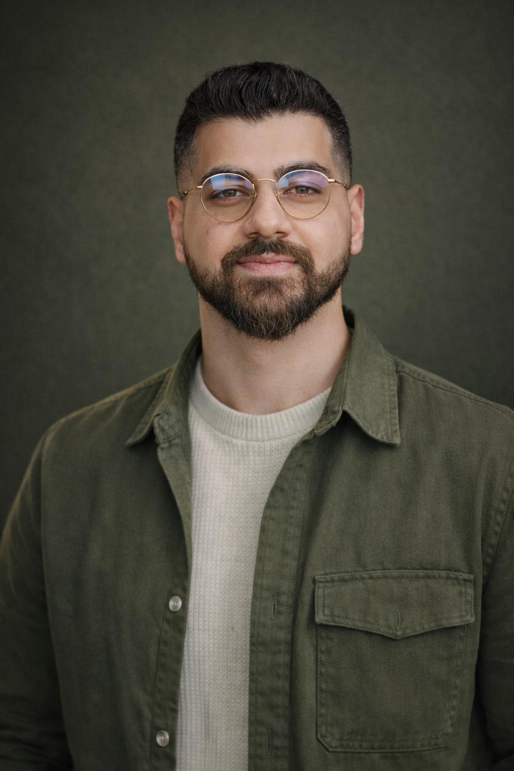 Portrait Mohamamd Abou Chair Artist Creative designer